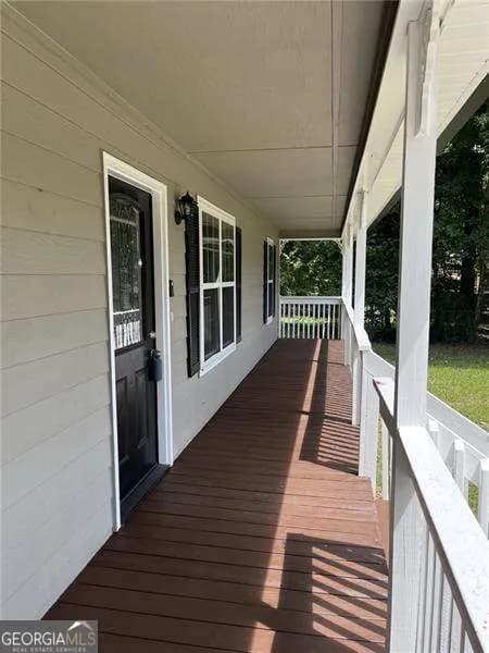 128 Tanner Dr — photo 2 of 23
