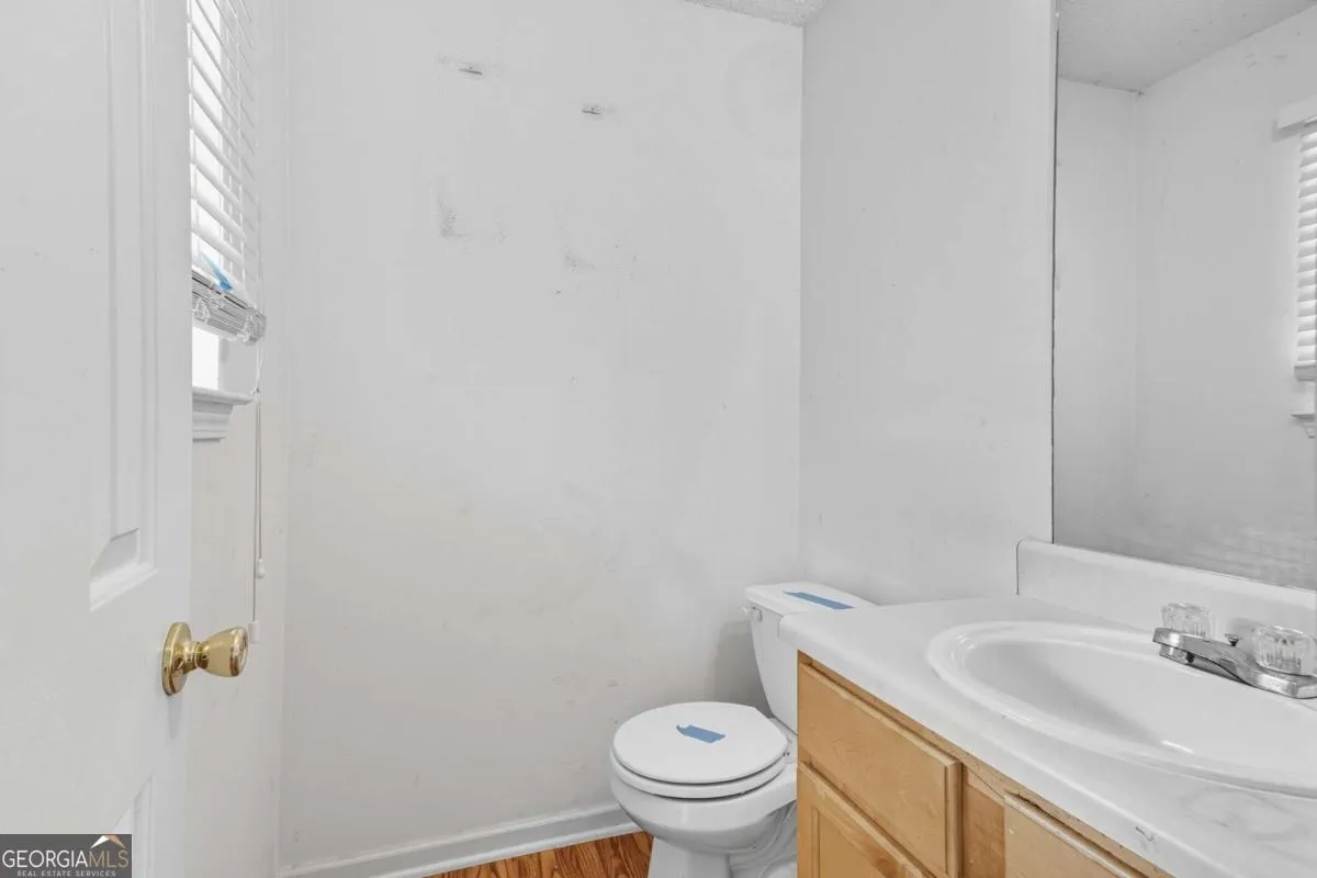 4370 Pipestone Pl — photo 8 of 33