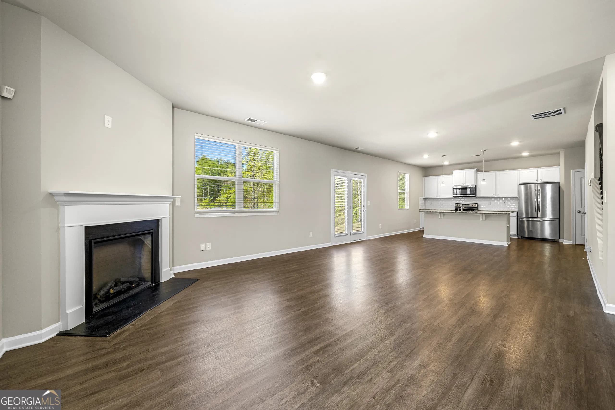 6900 Oak Valley Dr — photo 20 of 24