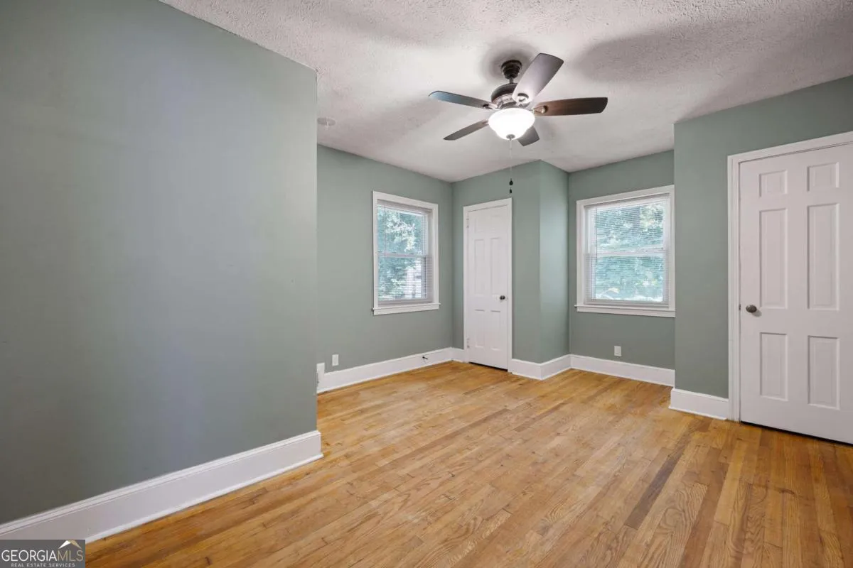 250 Memorial Dr — photo 17 of 54
