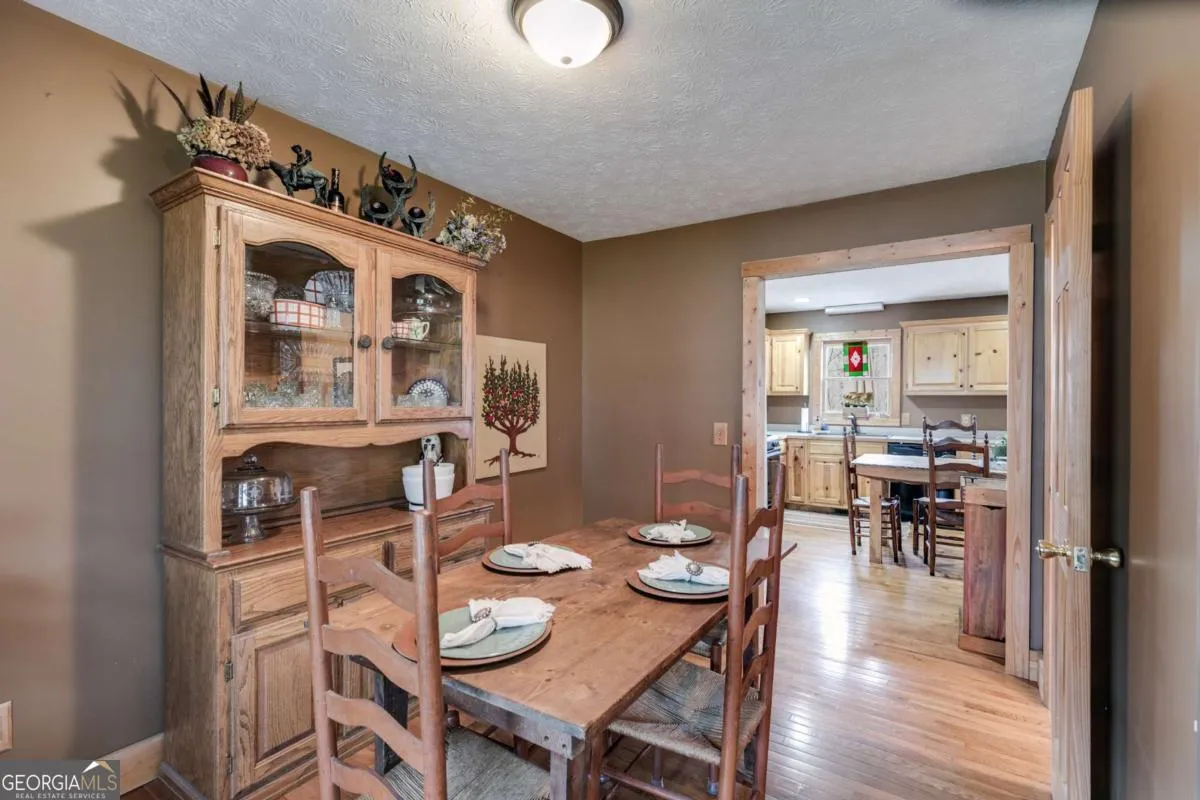 630 Stoney Point Rd — photo 3 of 41