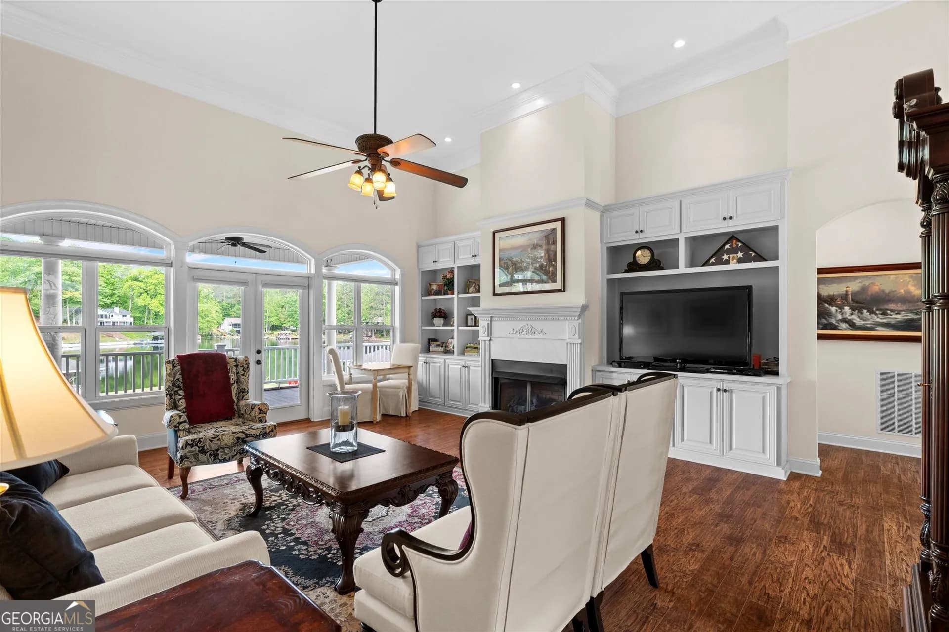2191 Lakeview Pkwy — photo 4 of 96