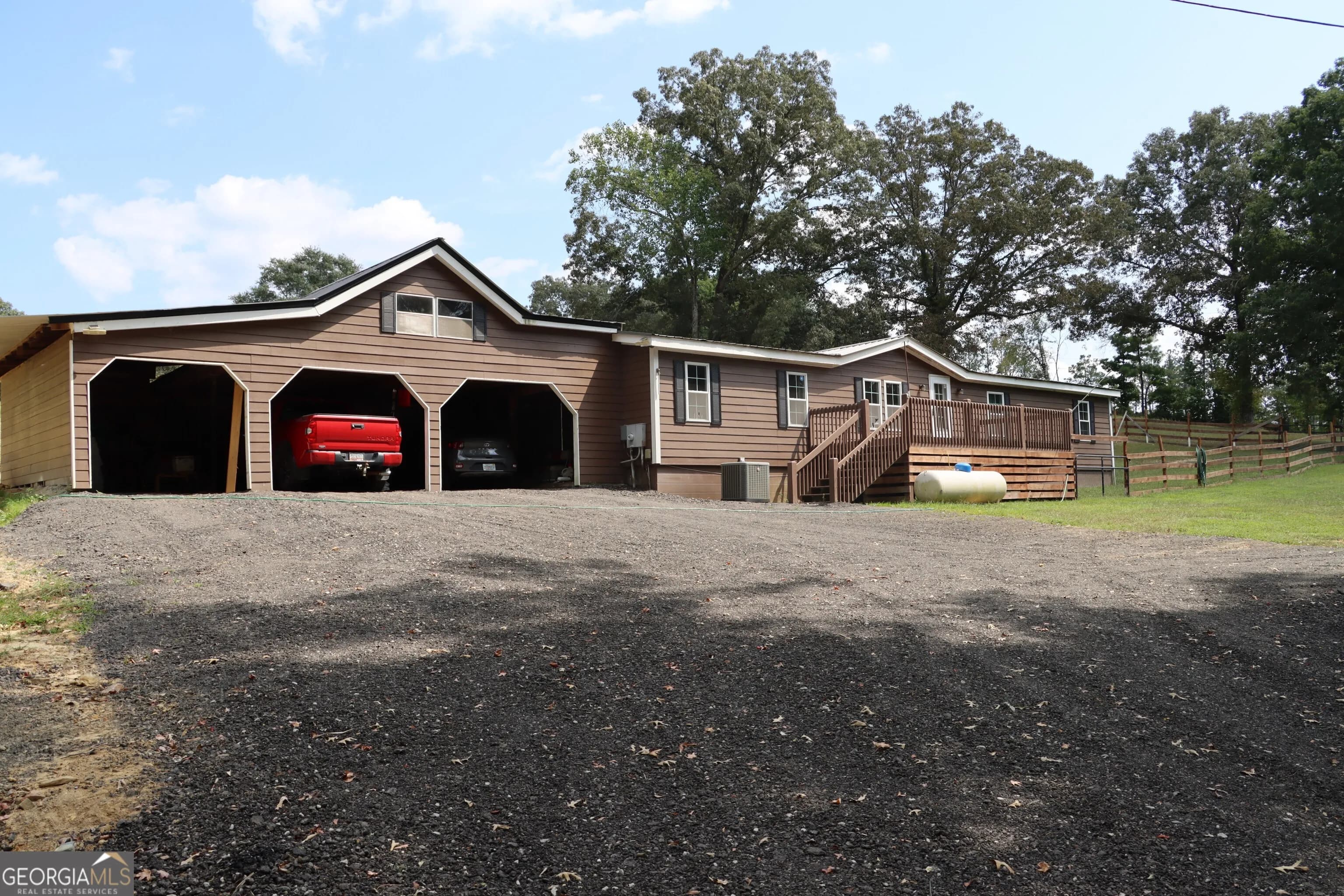 1189 Paul Harris Rd — photo 4 of 44