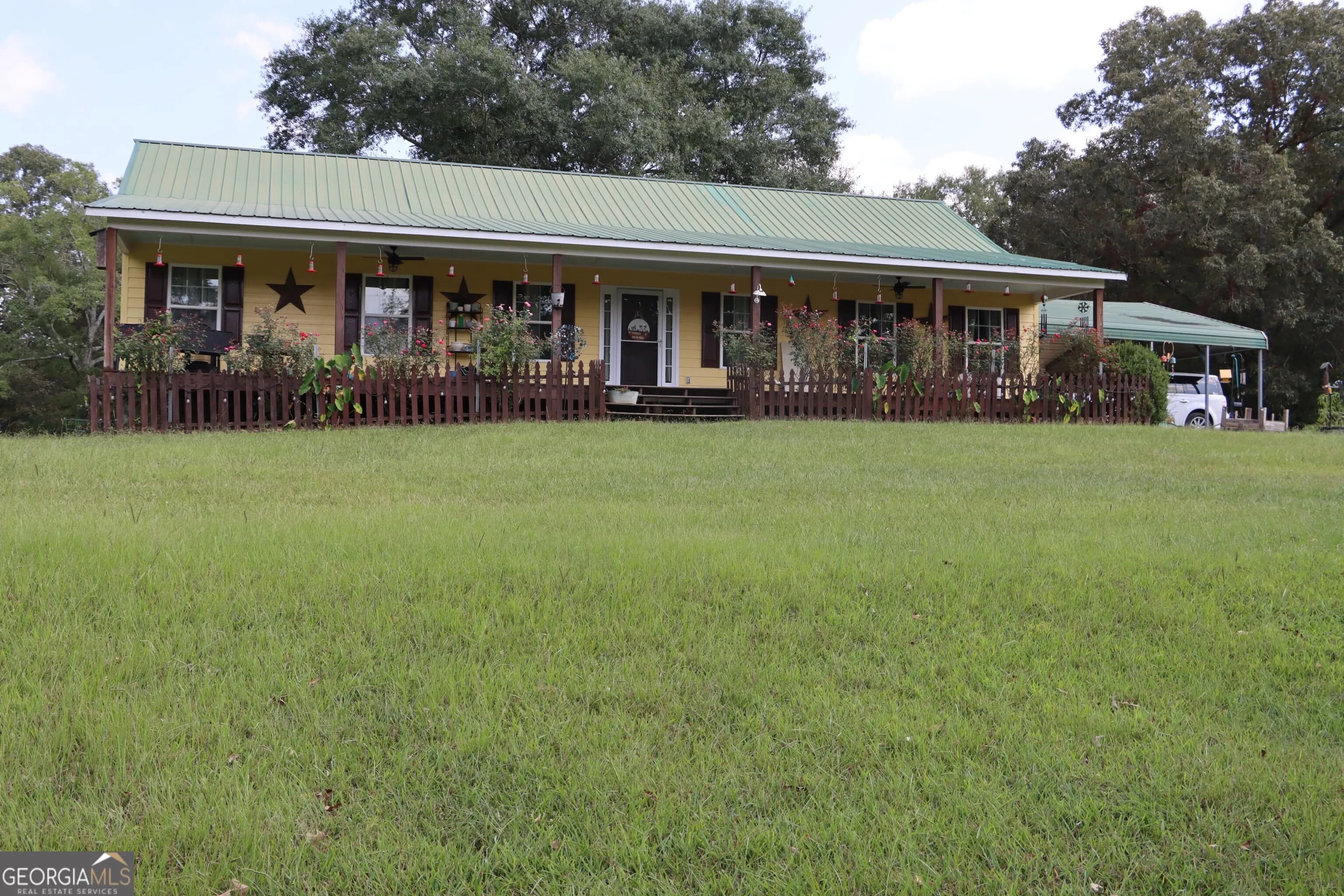 1189 Paul Harris Rd — photo 3 of 44