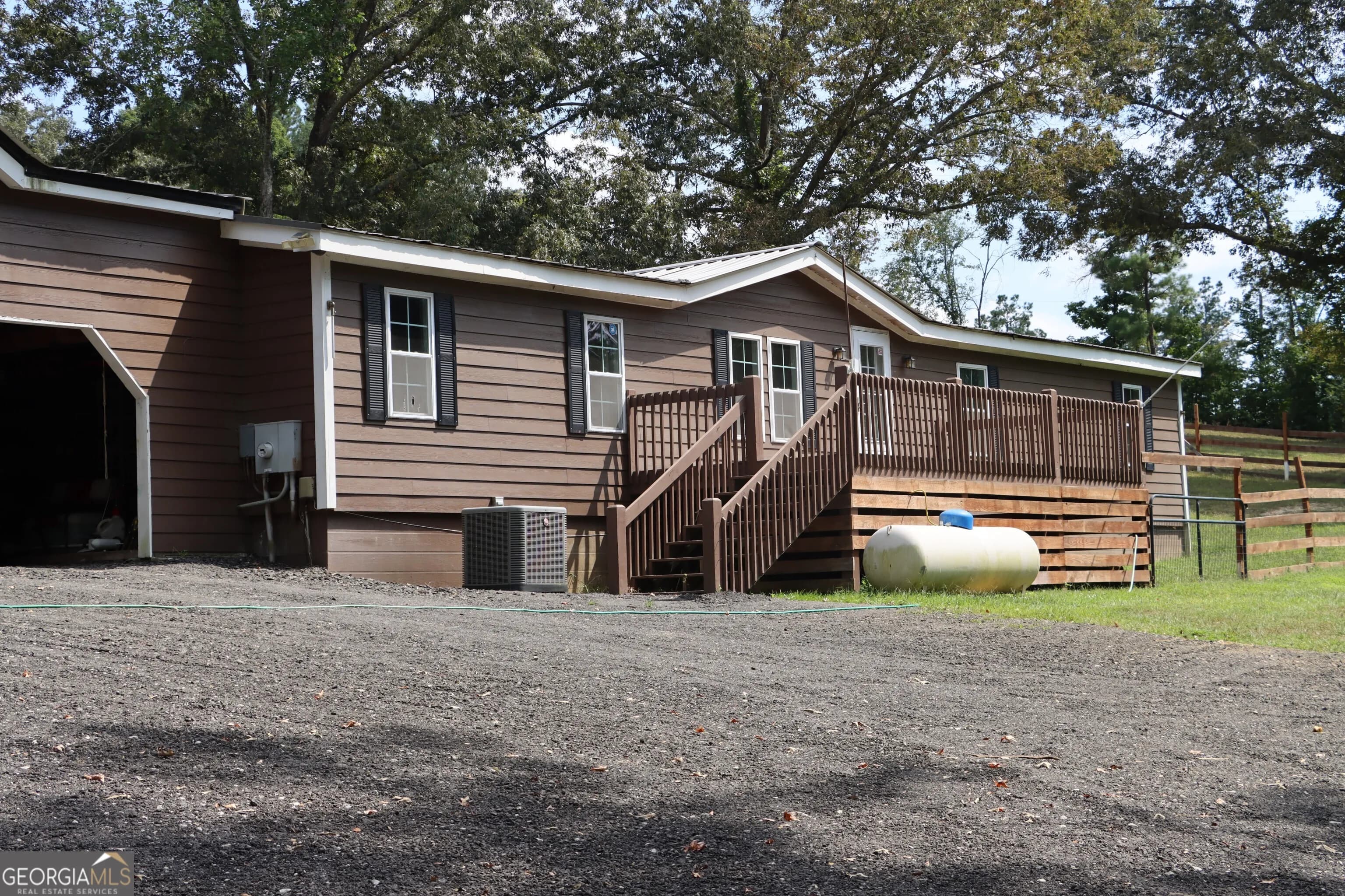 1189 Paul Harris Rd — photo 5 of 44