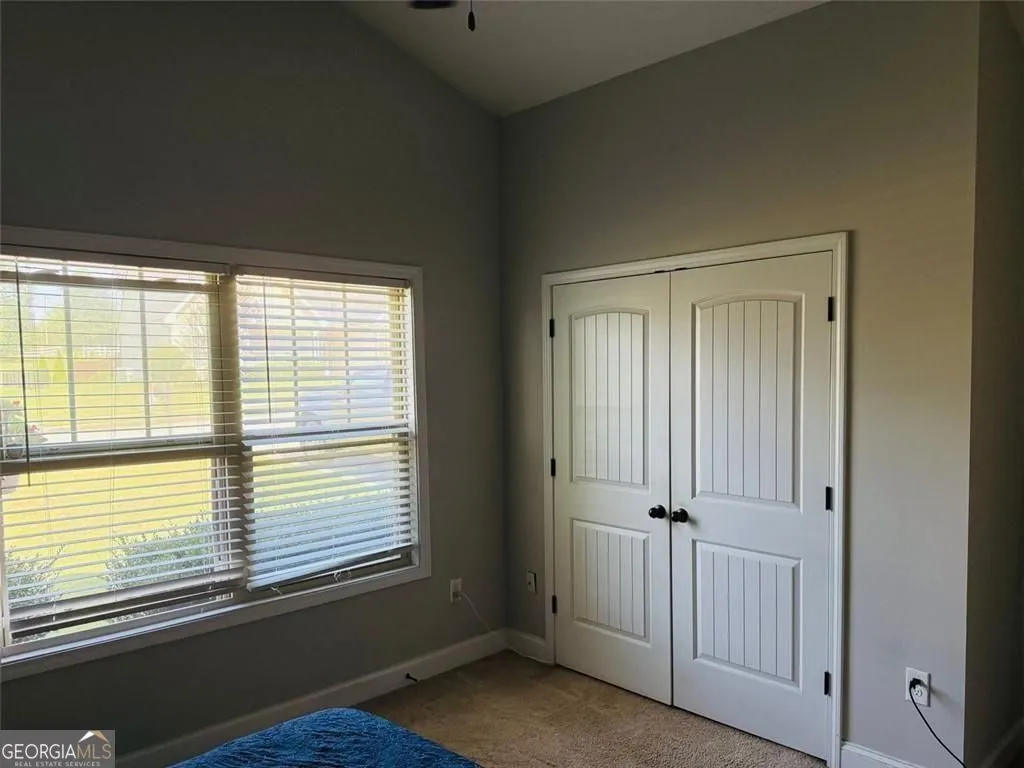 239 Summergate Ln — photo 3 of 22