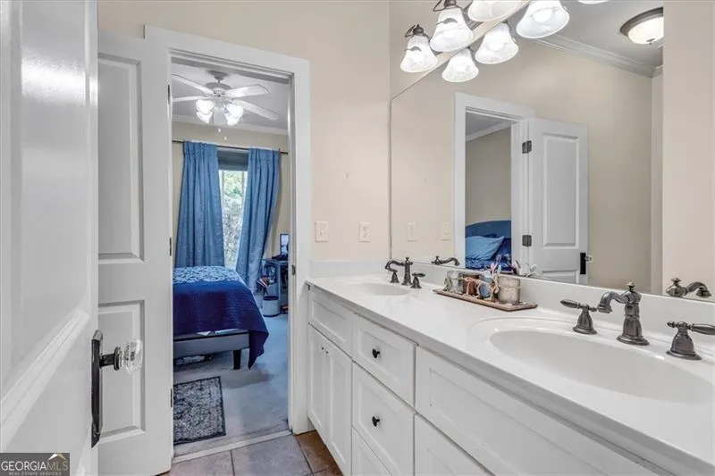 1004 Fairway Seven — photo 43 of 77