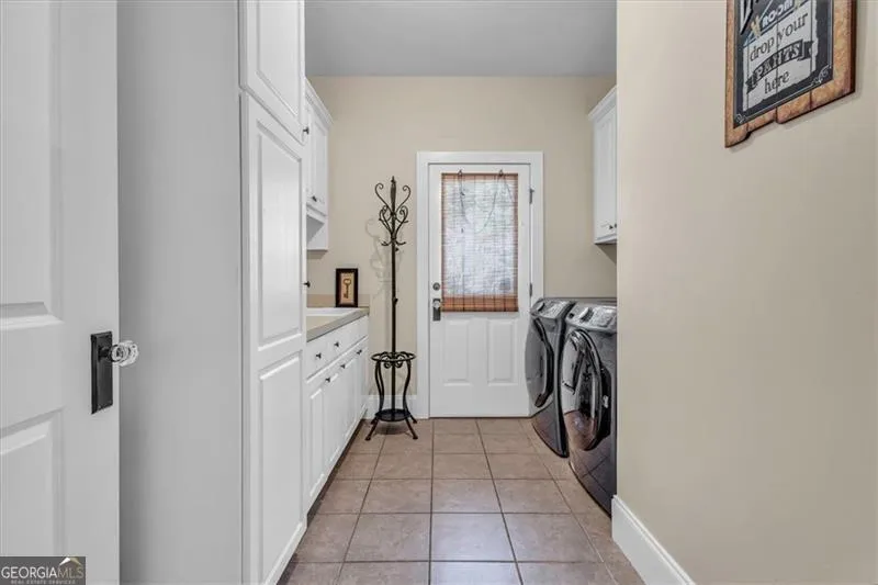 1004 Fairway Seven — photo 25 of 77