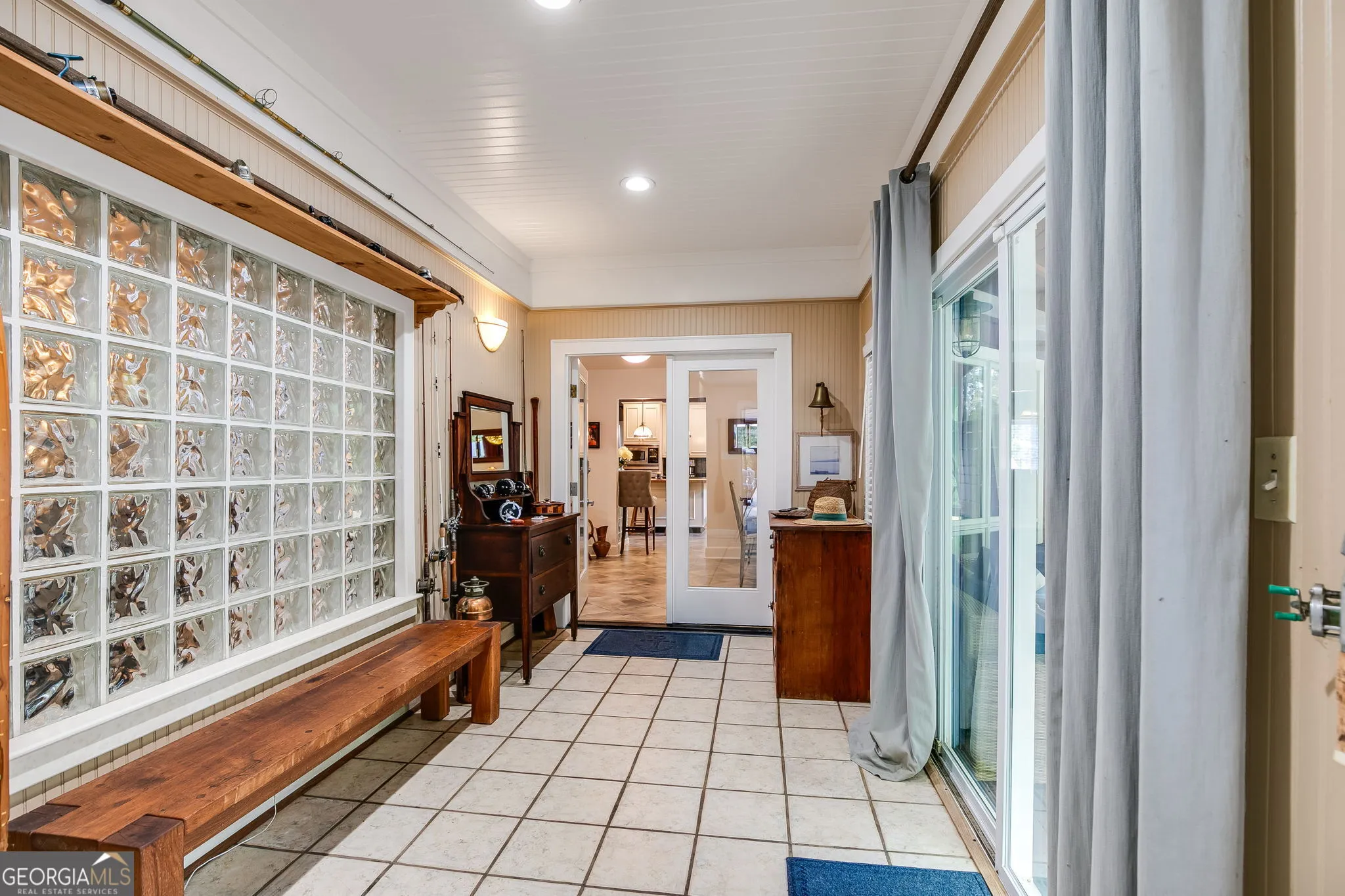 2620 E Piney Point Dr — photo 22 of 81