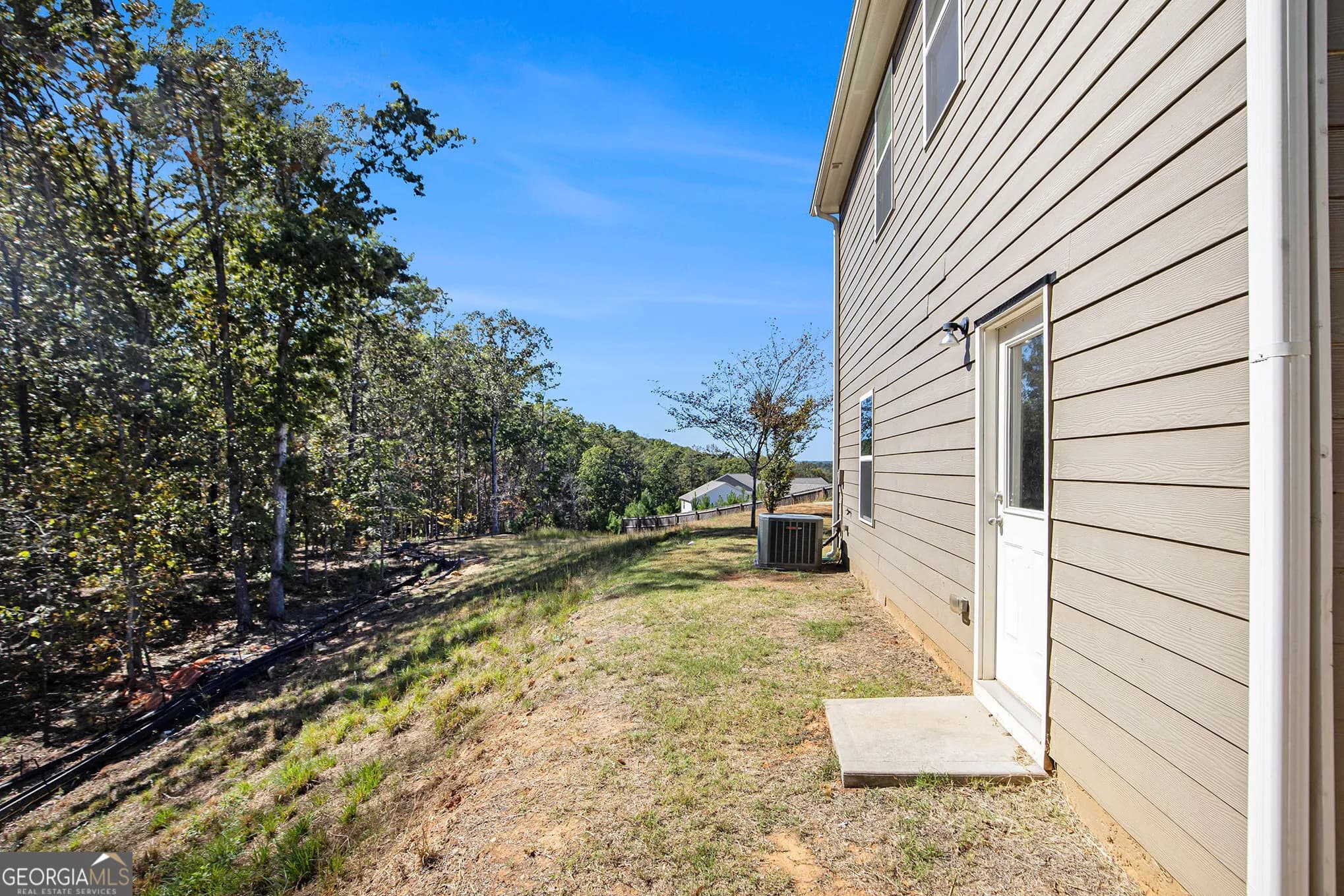 4702 Moccasin Ct — photo 17 of 32