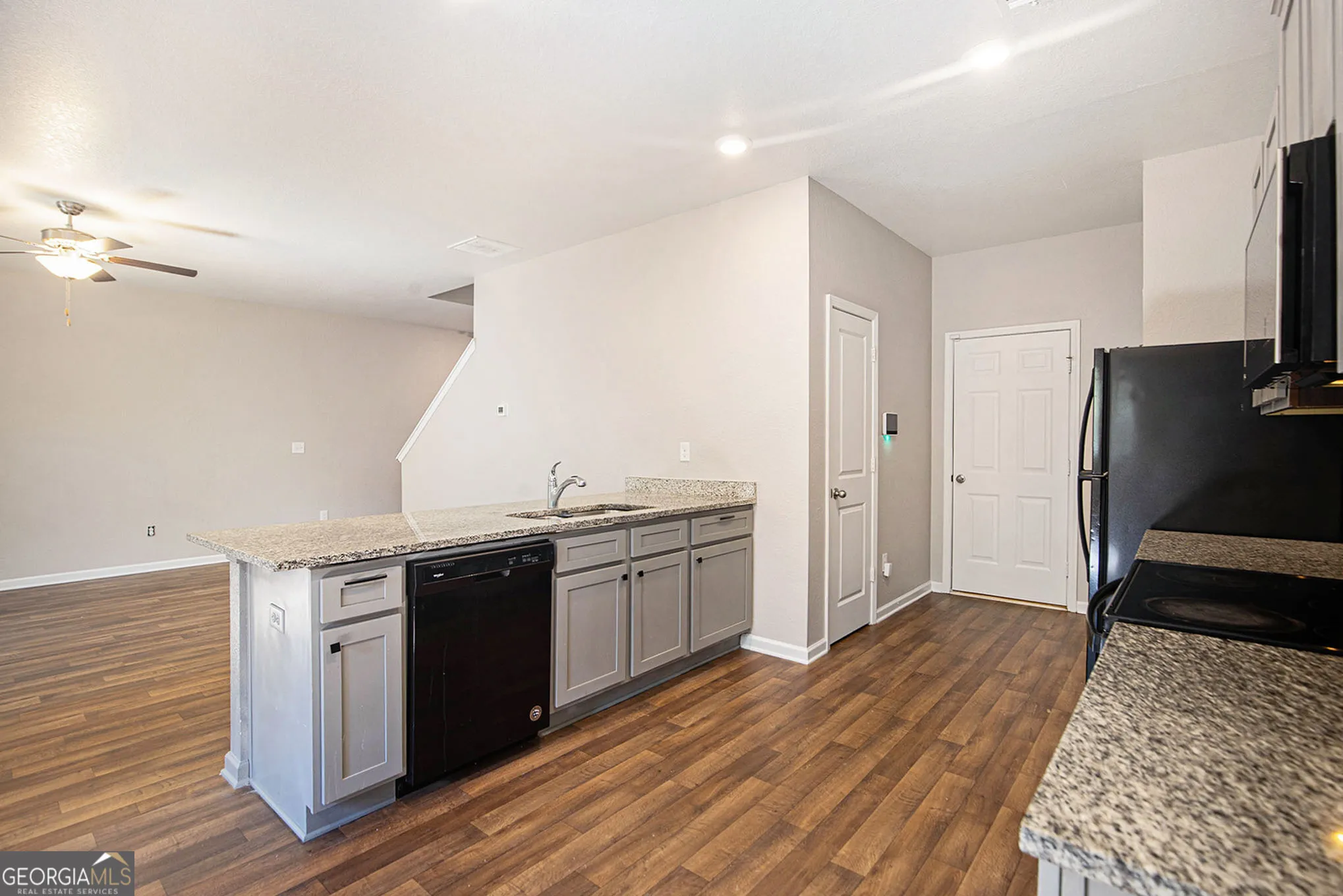 4702 Moccasin Ct — photo 31 of 32