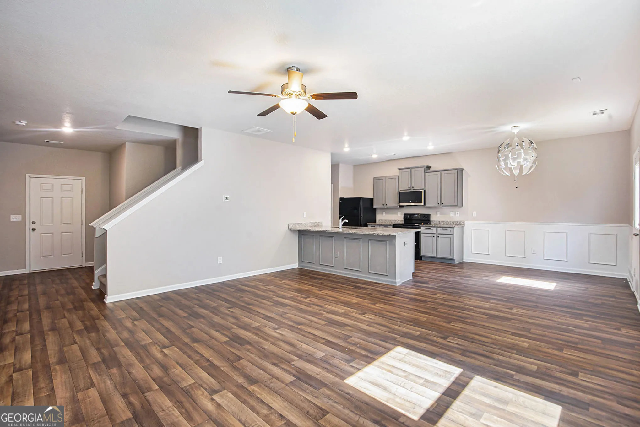 4702 Moccasin Ct — photo 28 of 32
