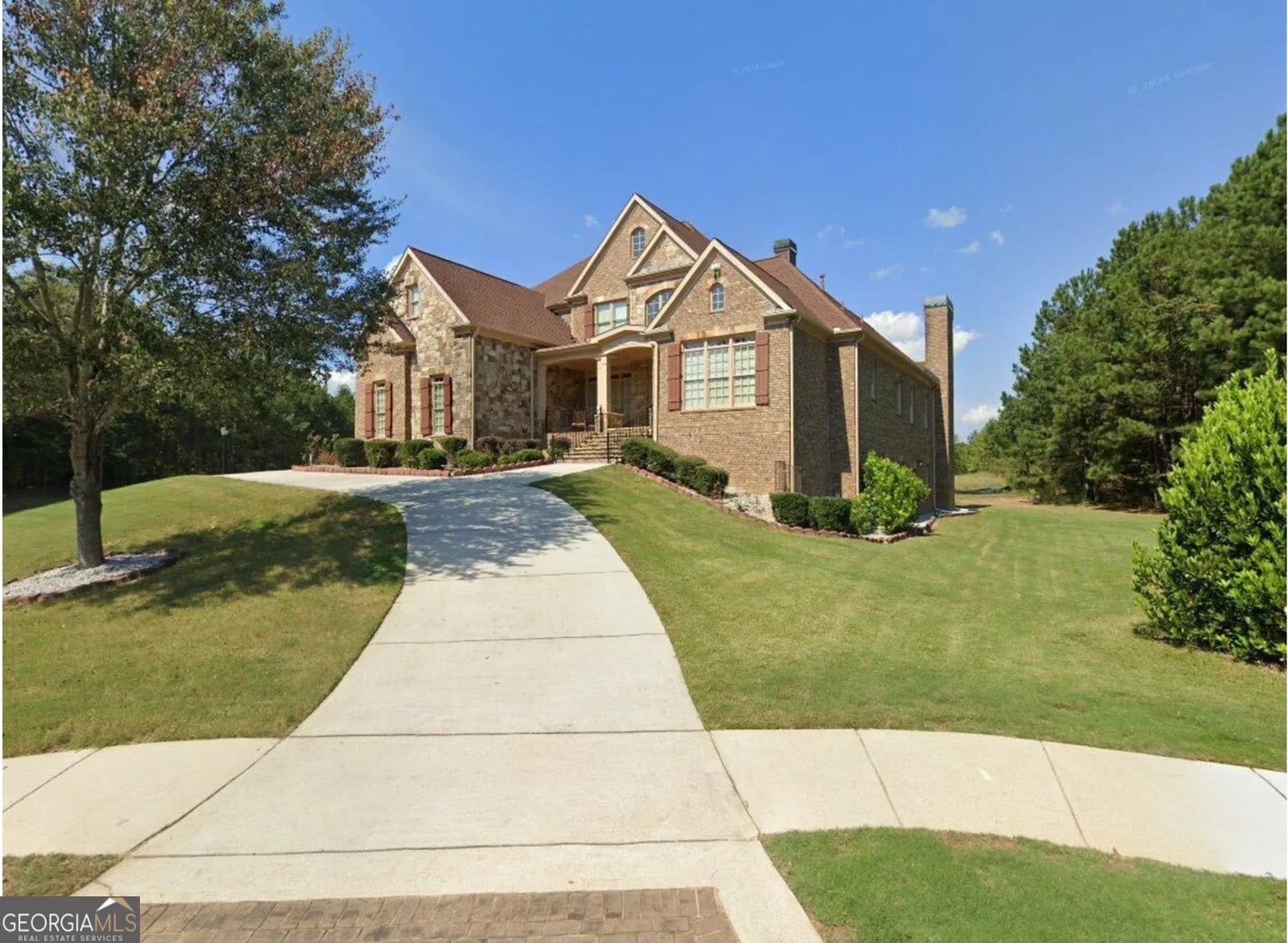 5300 Brookhollow Dr — photo 2 of 50