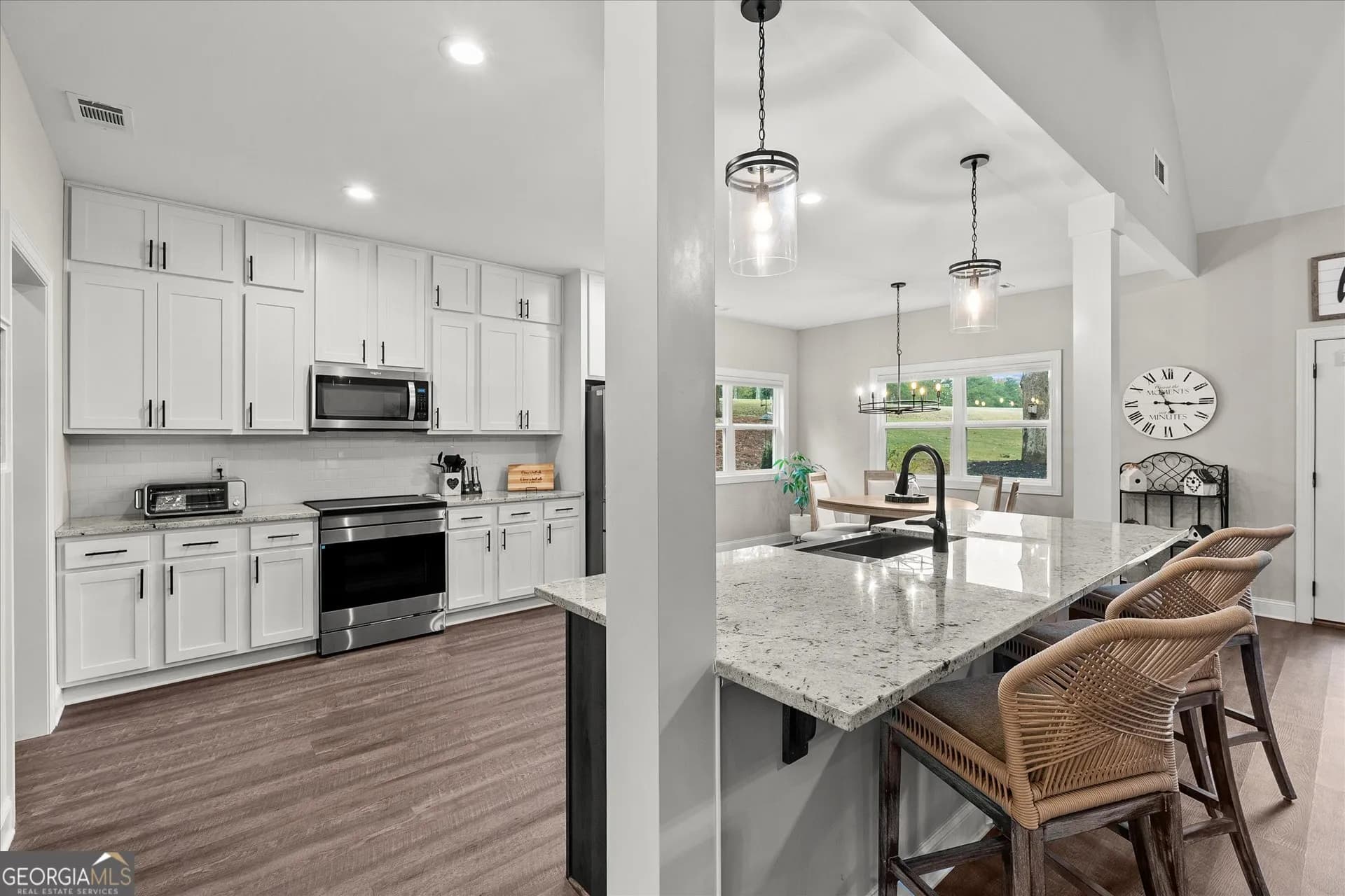 3260 Greenhill Ct — photo 12 of 80