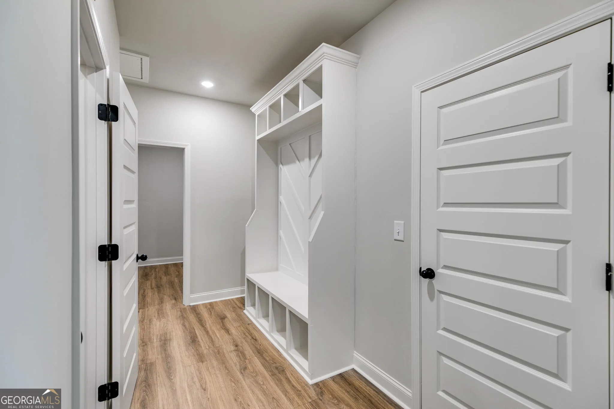 8981 Callaway Dr — photo 9 of 28
