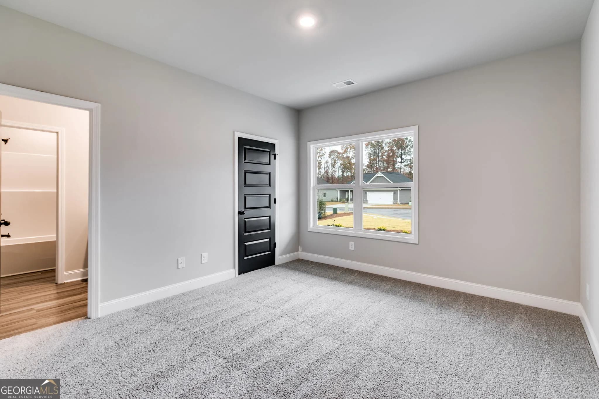 8870 Callaway Dr — photo 6 of 28