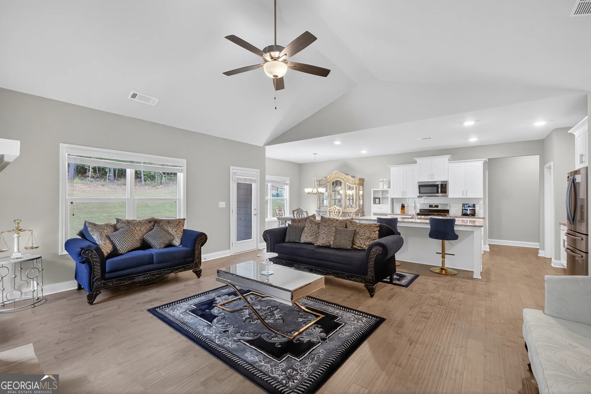 8325 Loch Lomand Ln — photo 8 of 31