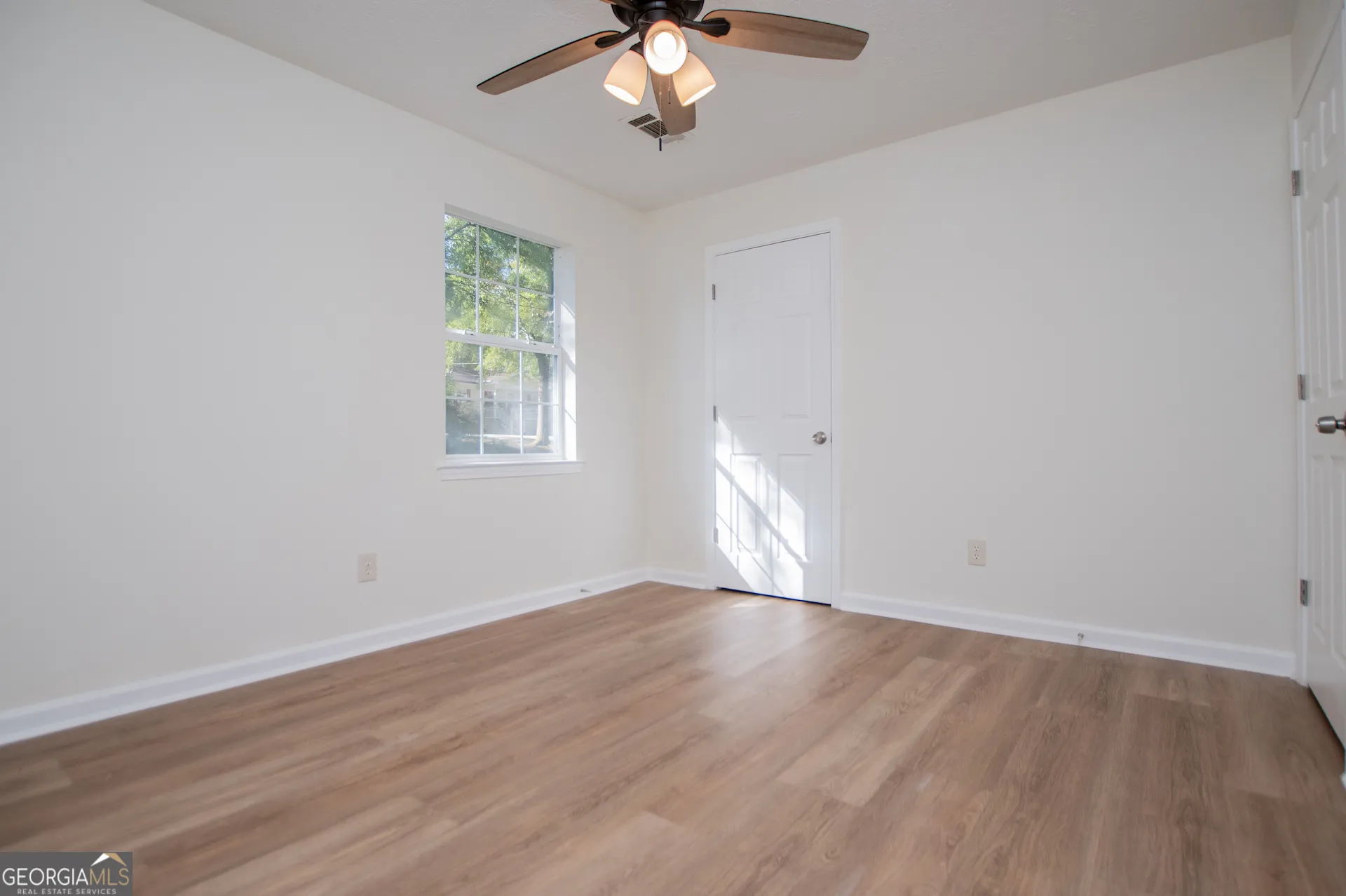 406 Harmon Ave — photo 38 of 64