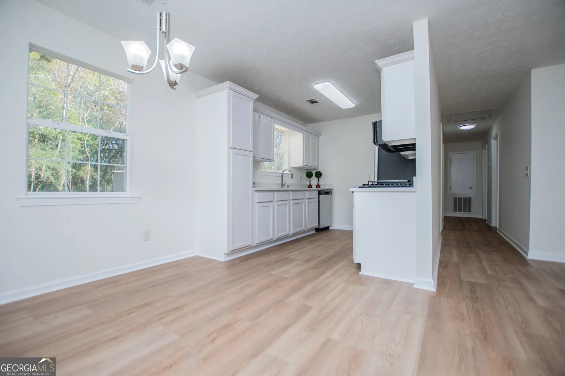 406 Harmon Ave — photo 20 of 64