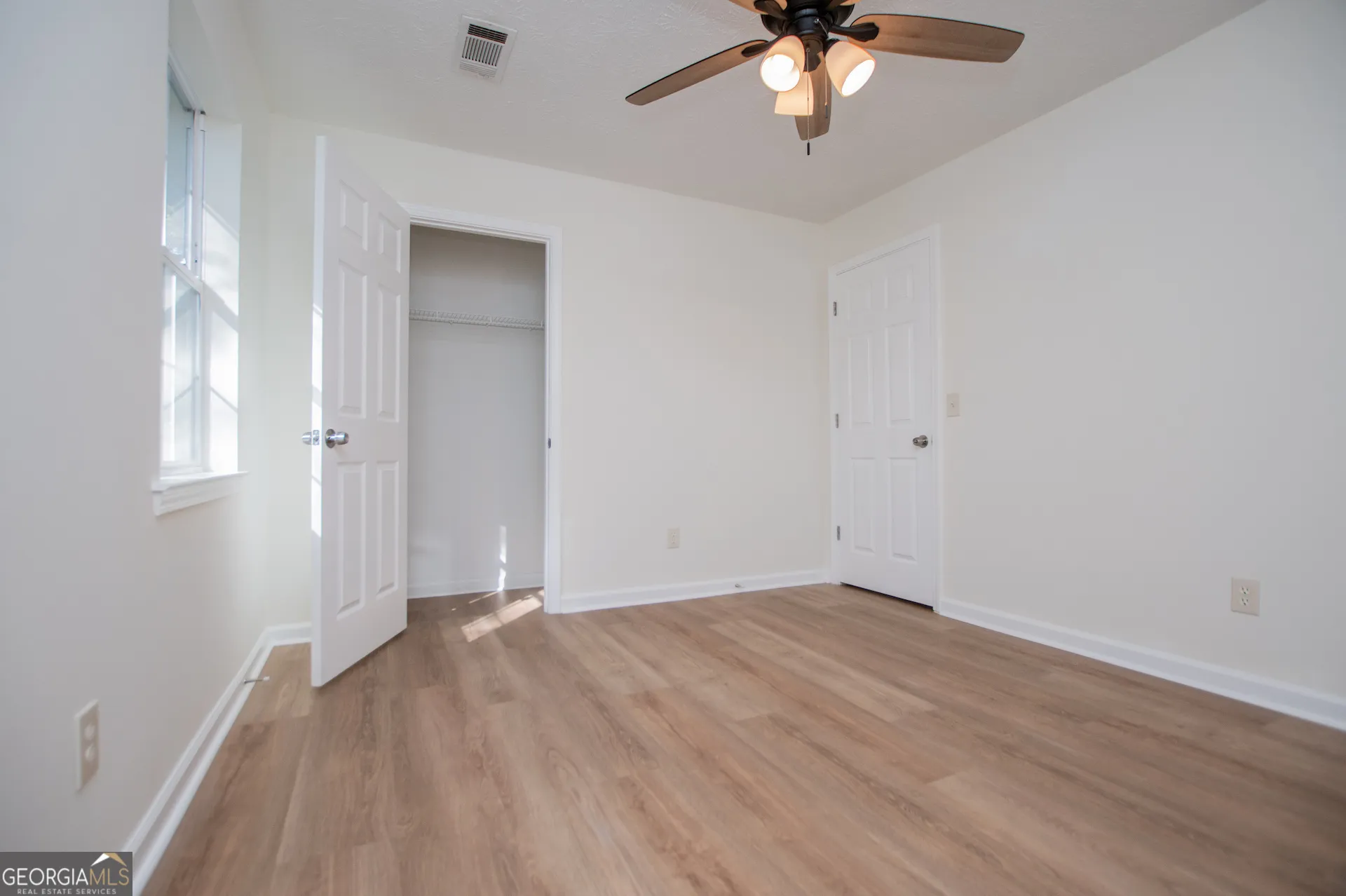406 Harmon Ave — photo 42 of 64