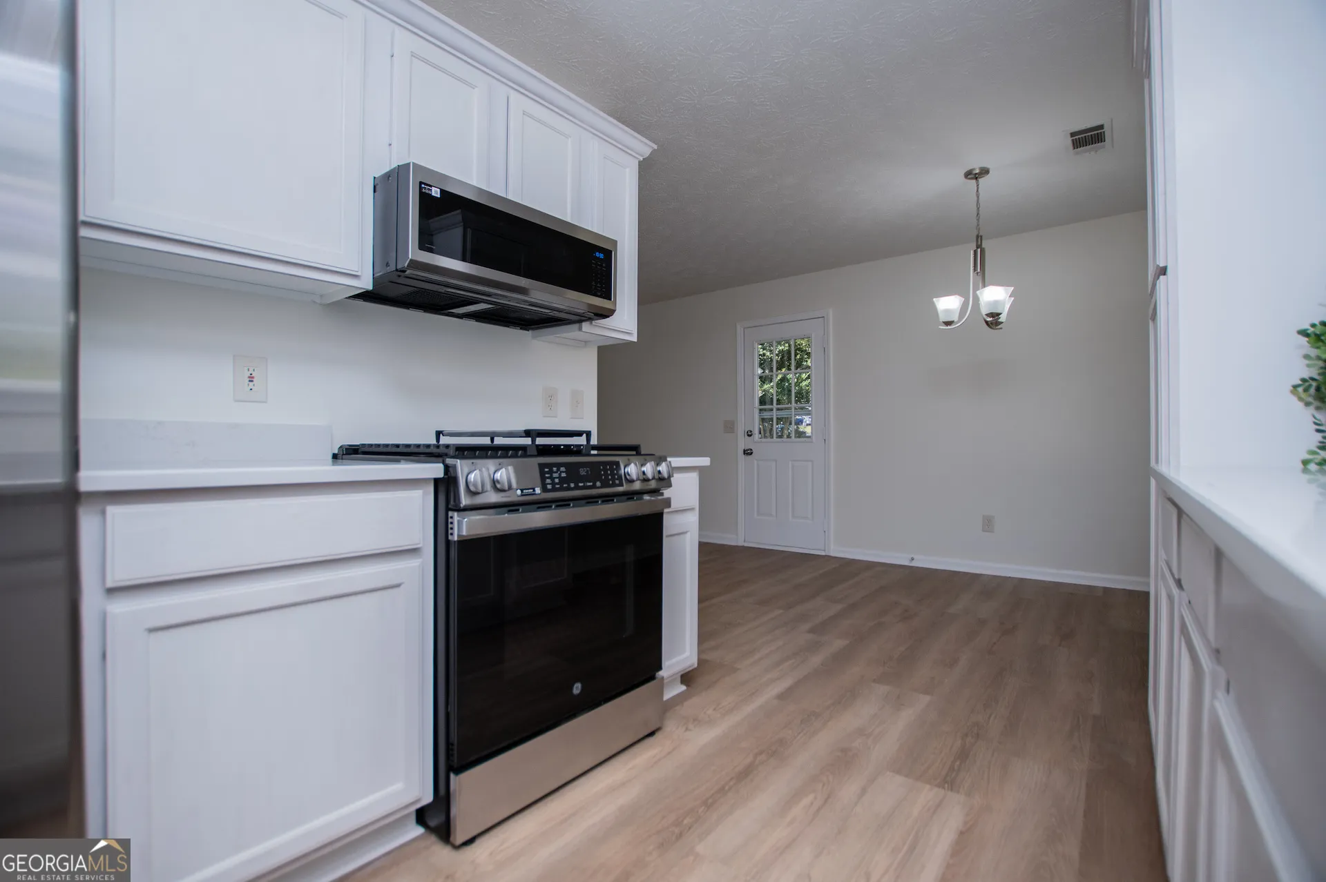 406 Harmon Ave — photo 19 of 64