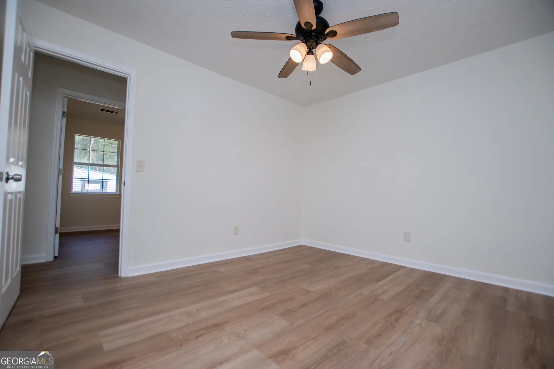 406 Harmon Ave — photo 43 of 64