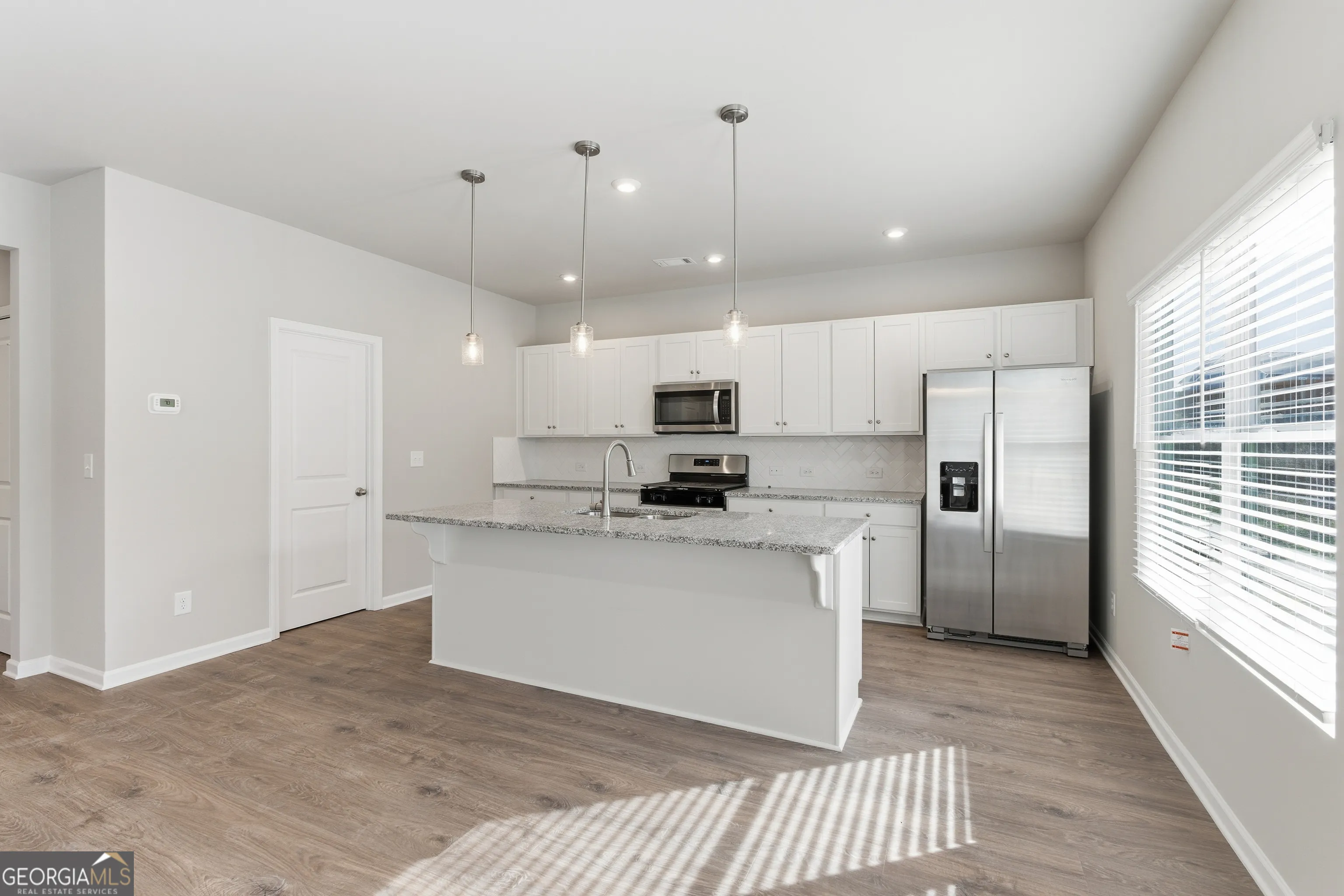 3121 Reserve Vly — photo 9 of 26