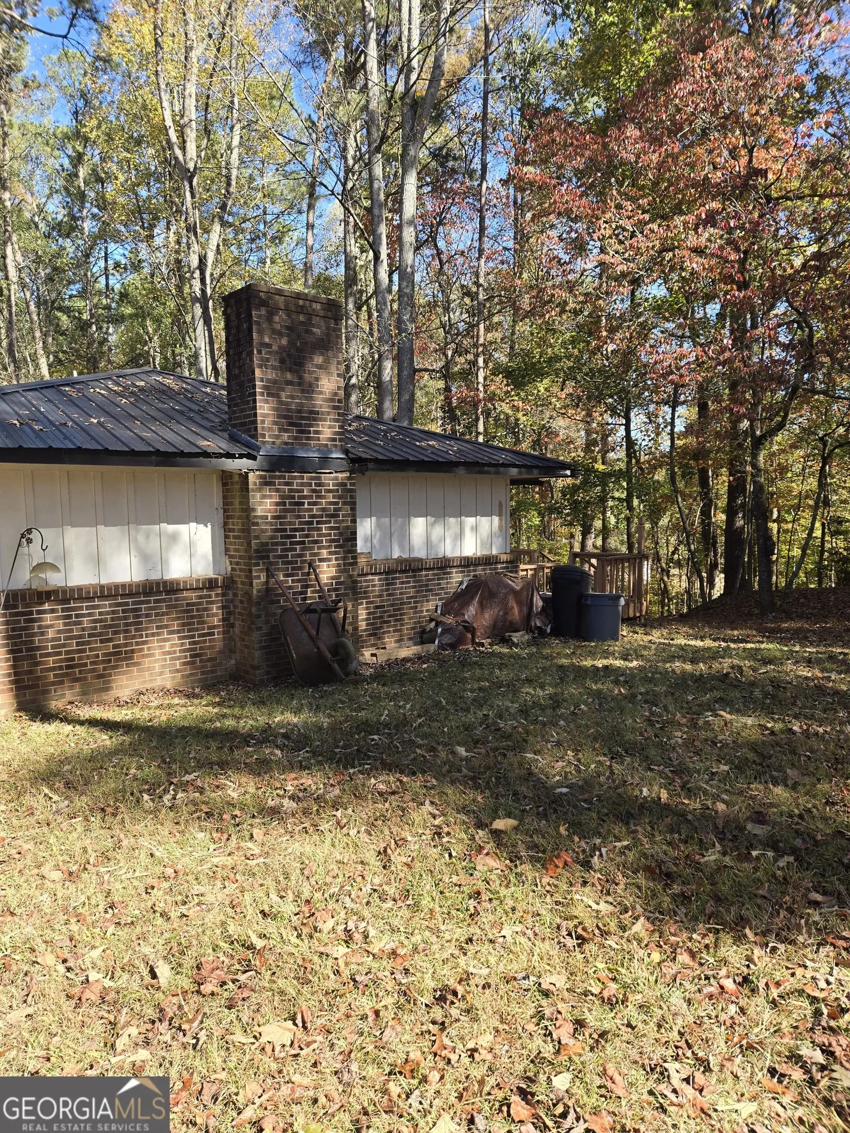 735 Seabreeze Lake Rd — photo 9 of 15