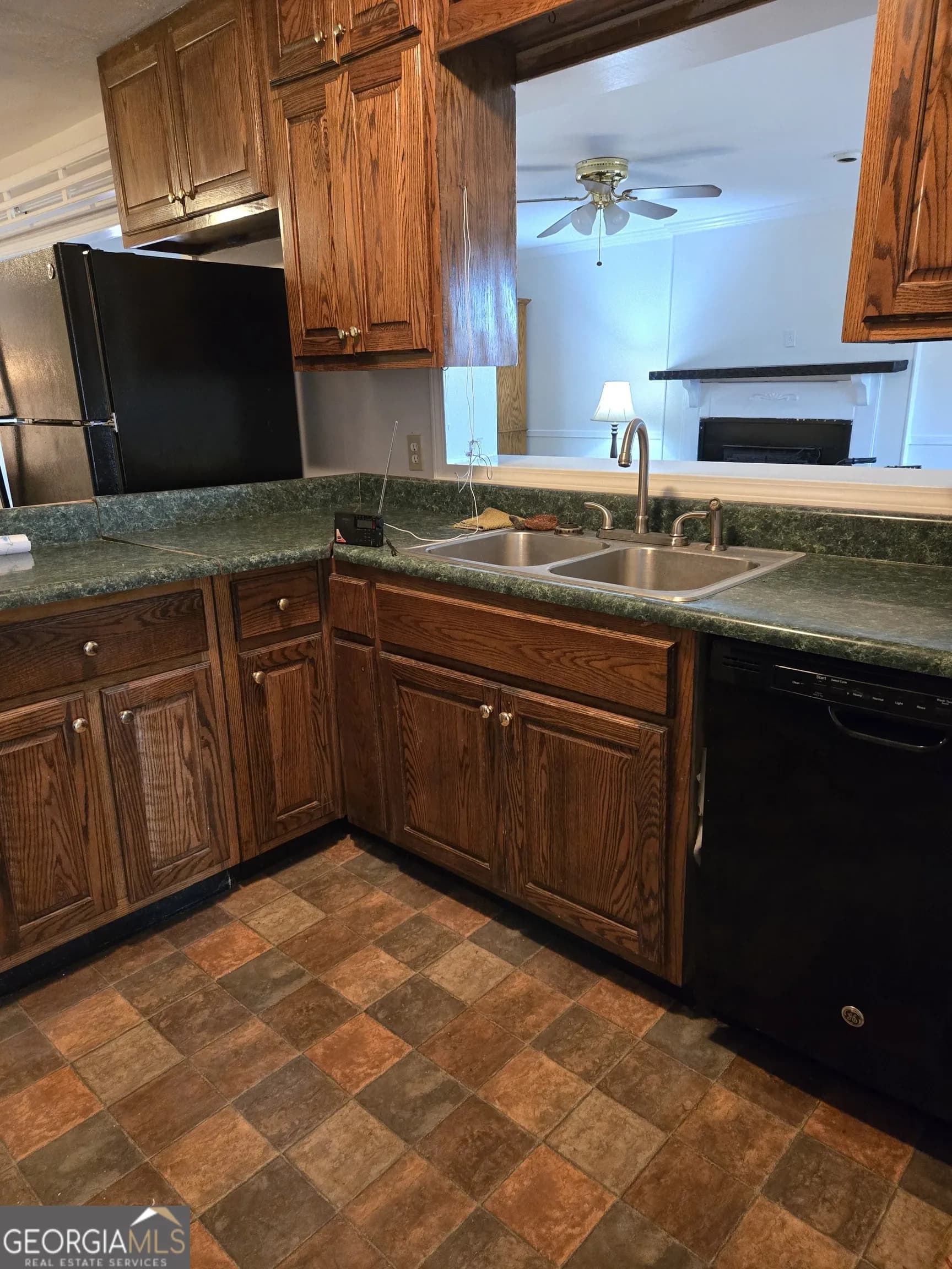 735 Seabreeze Lake Rd — photo 13 of 15