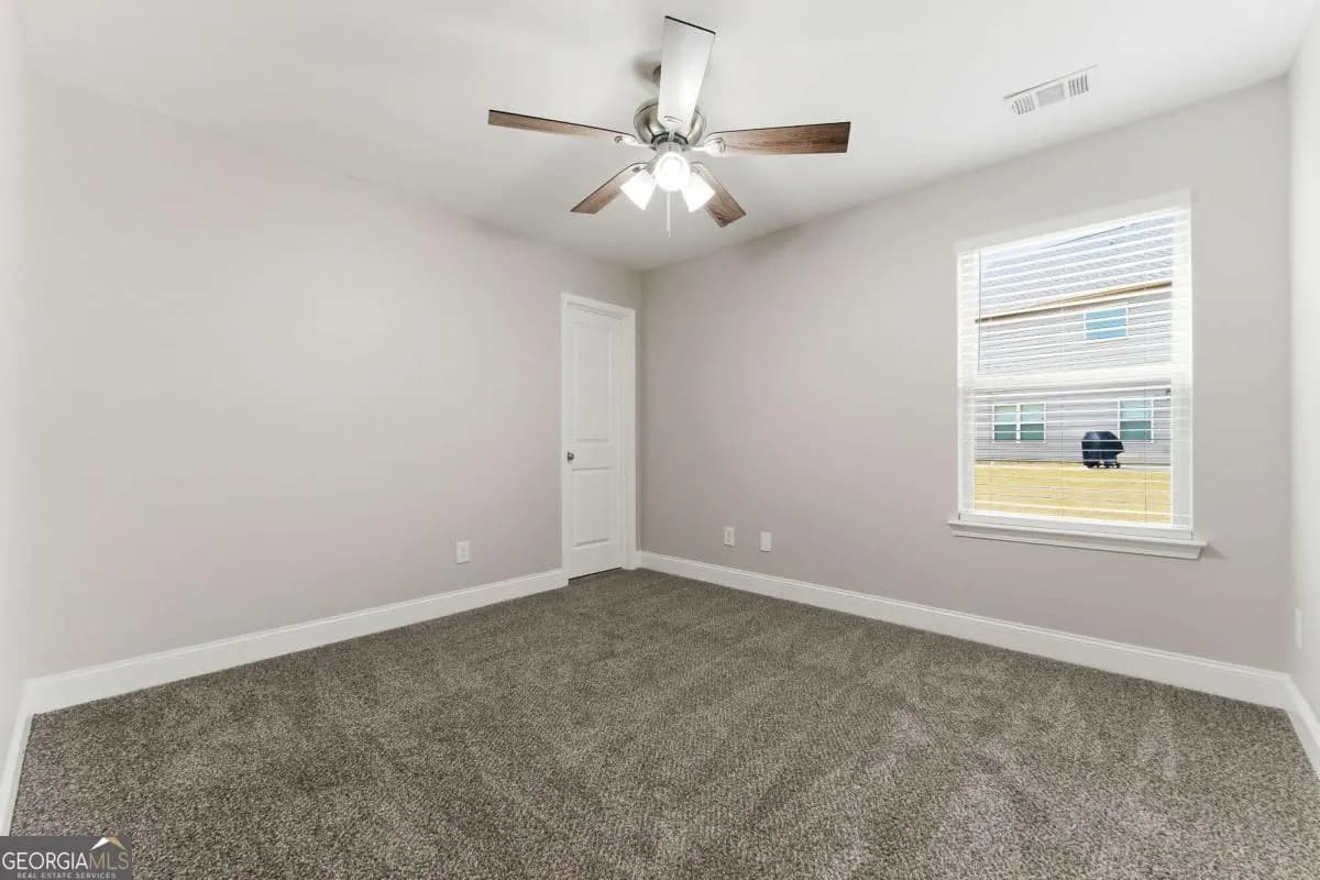 101 Lookout Dr — photo 11 of 13