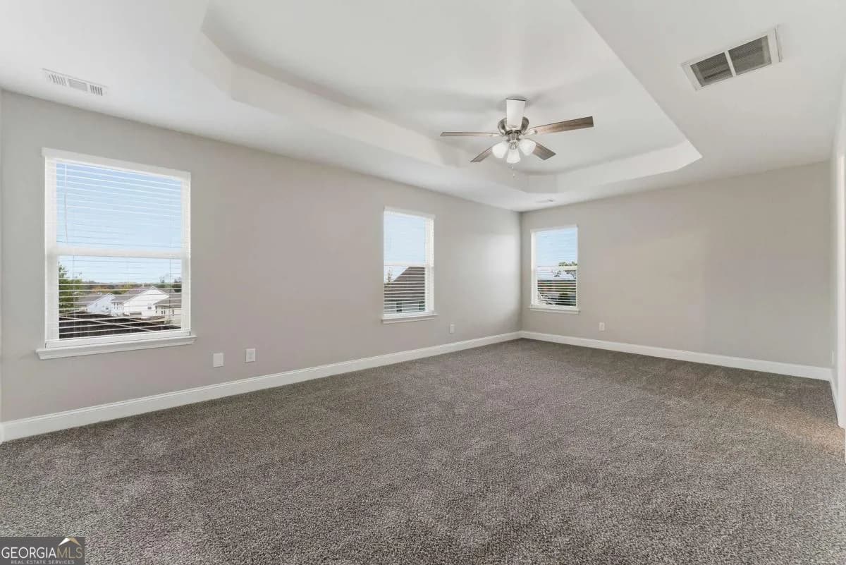101 Lookout Dr — photo 3 of 13