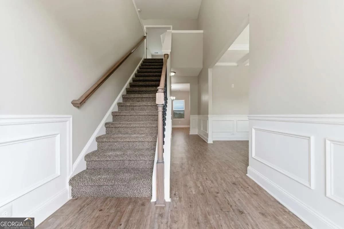 101 Lookout Dr — photo 2 of 13
