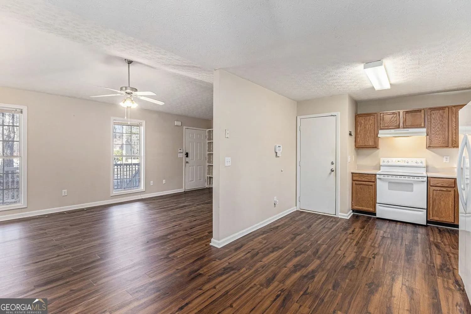 230 Galvin Trl — photo 9 of 35