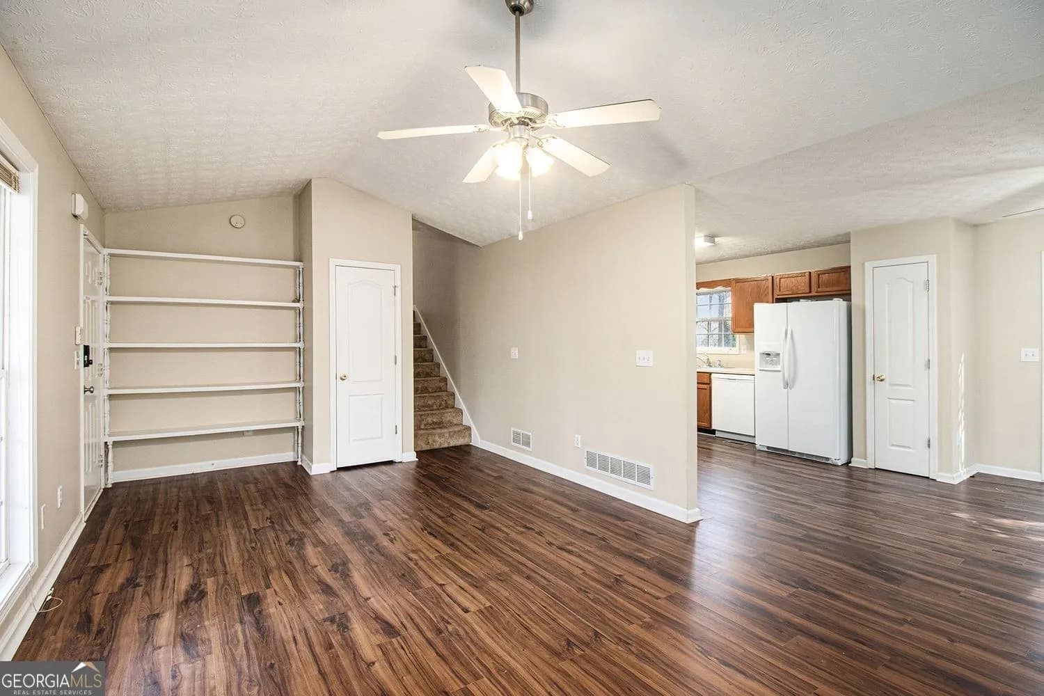 230 Galvin Trl — photo 3 of 35