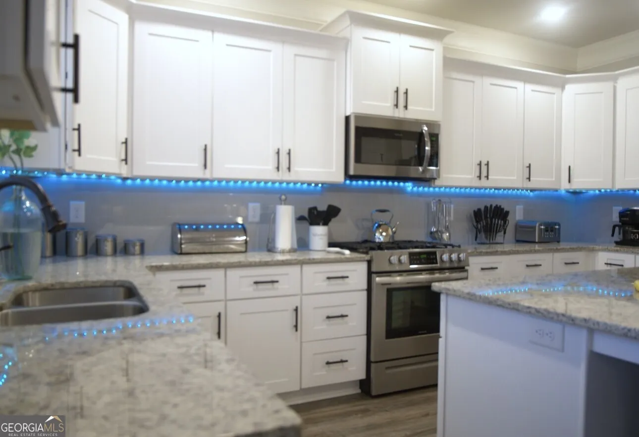 468 Bryson Lake Cir — photo 17 of 55