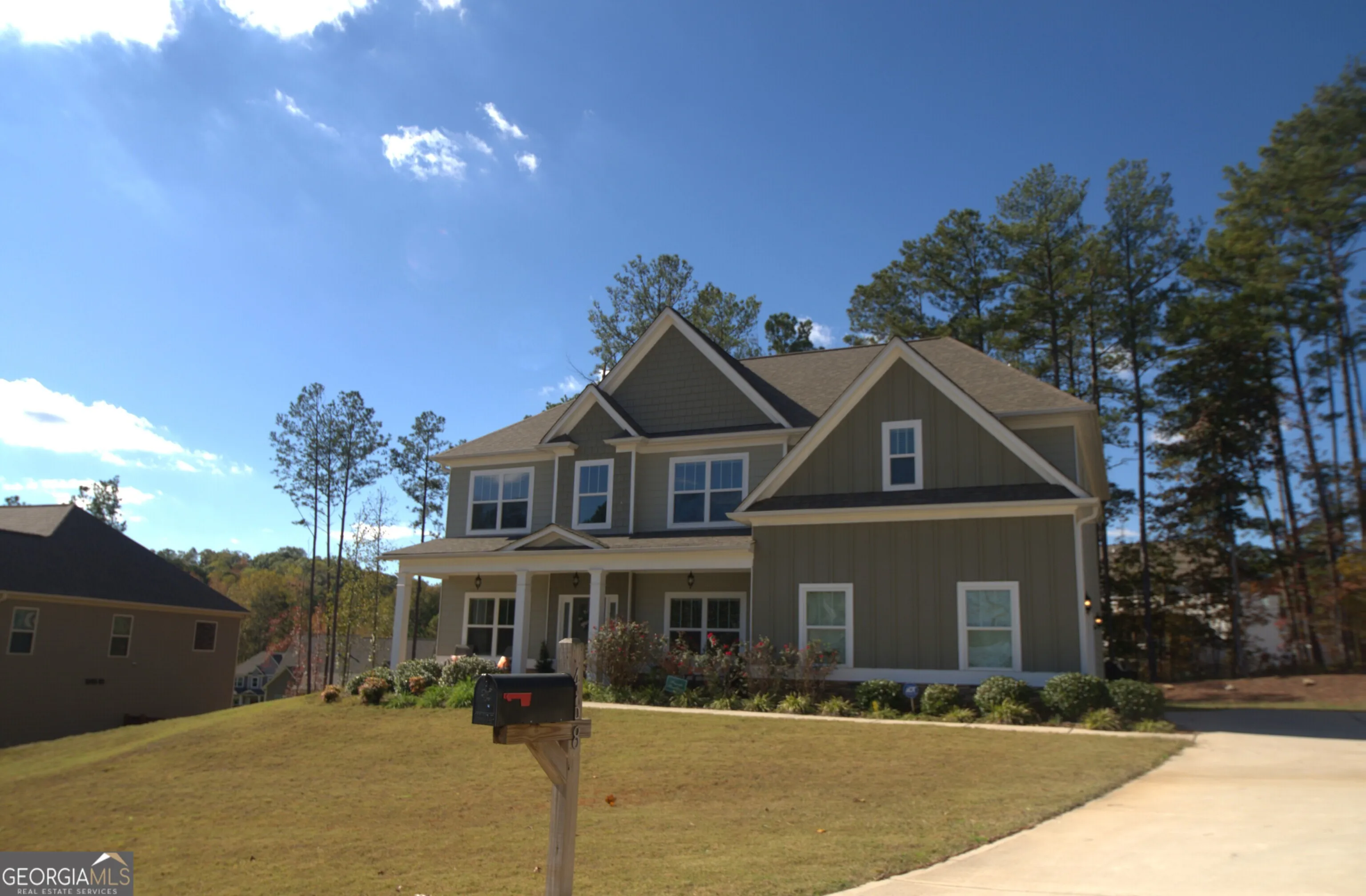 468 Bryson Lake Cir — photo 2 of 55