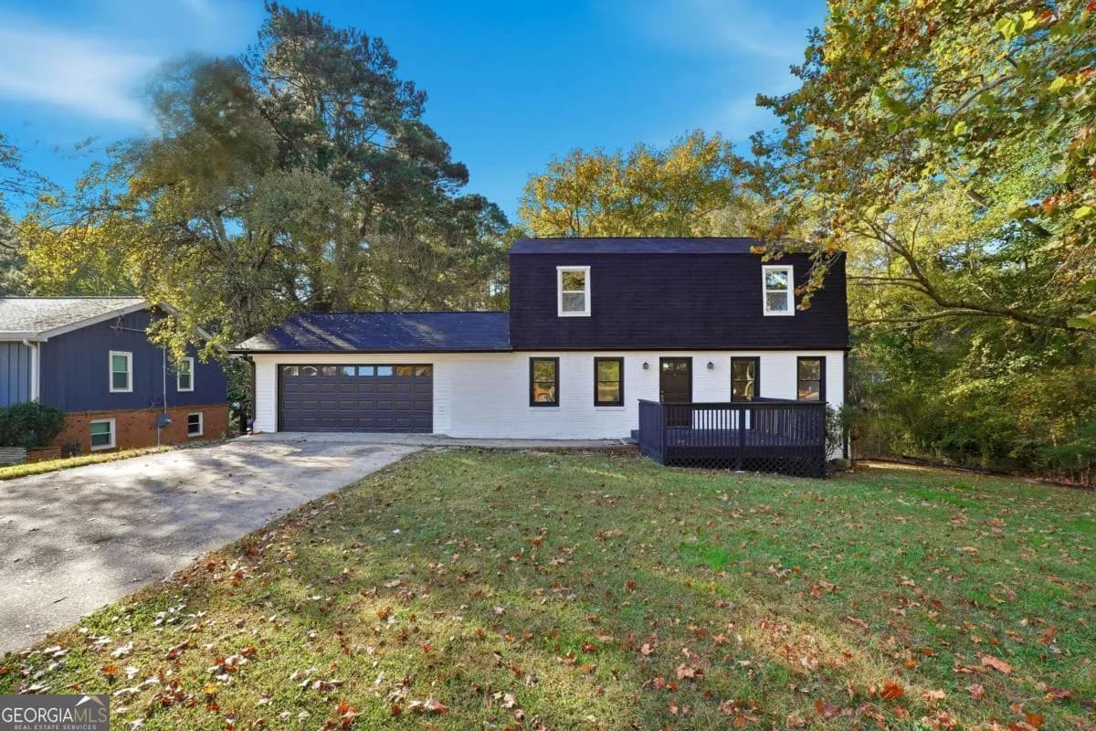 6917 Laurelwood Dr — photo 2 of 25