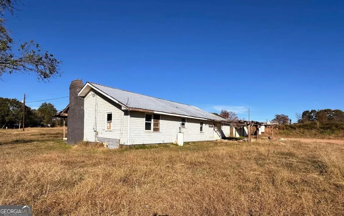 2140 W Highway 166 — photo 12 of 19