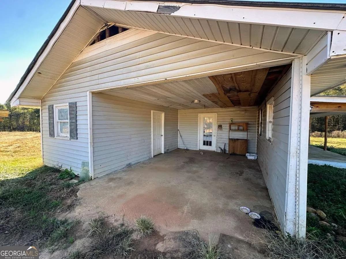 2140 W Highway 166 — photo 16 of 19