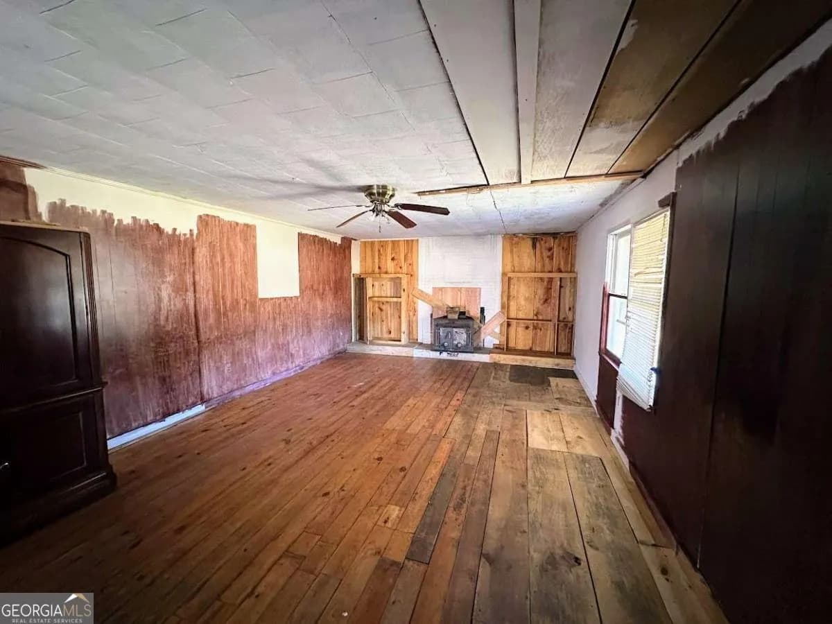 2140 W Highway 166 — photo 18 of 19