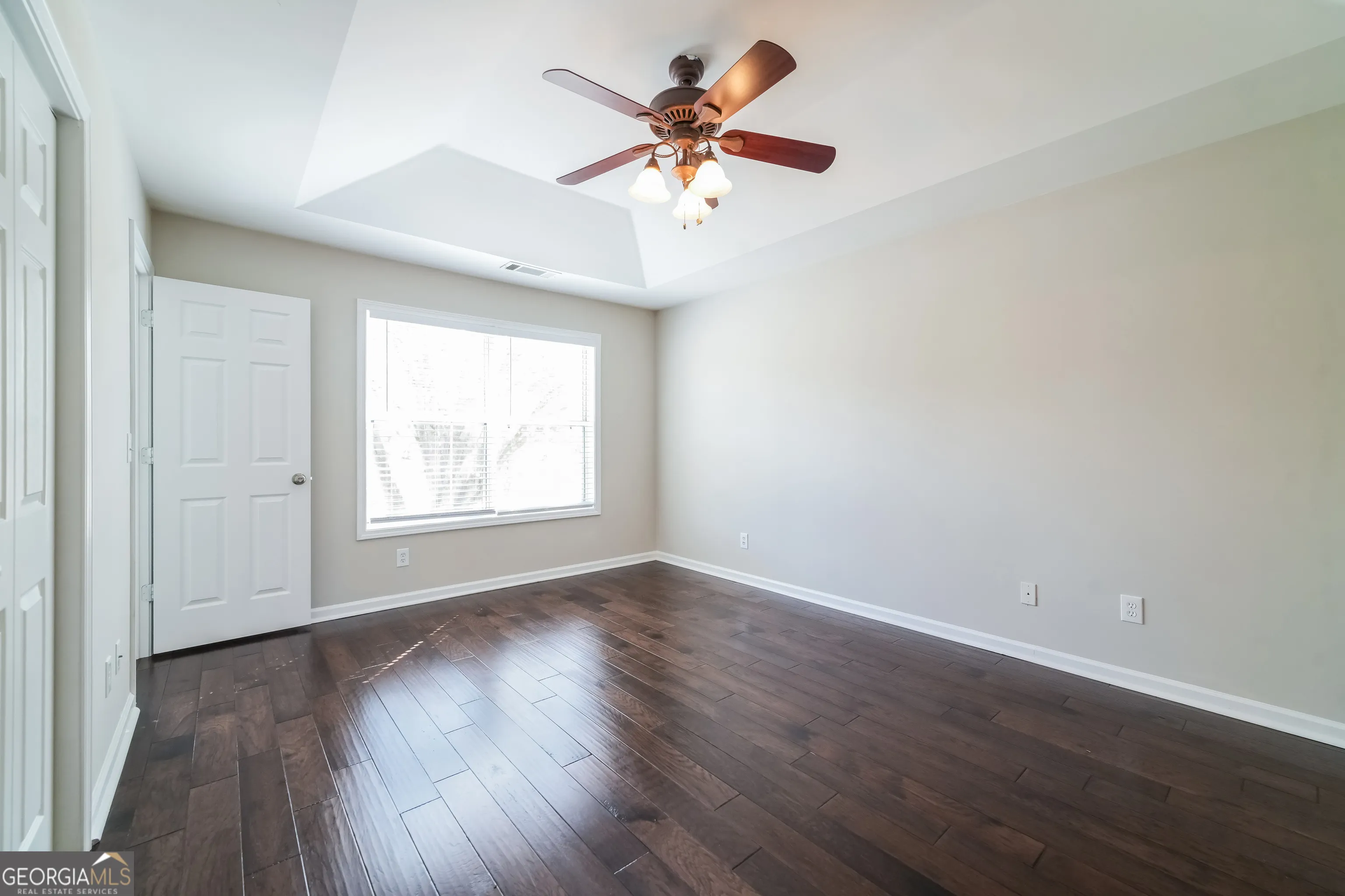 130 Summerfield Ct — photo 7 of 20