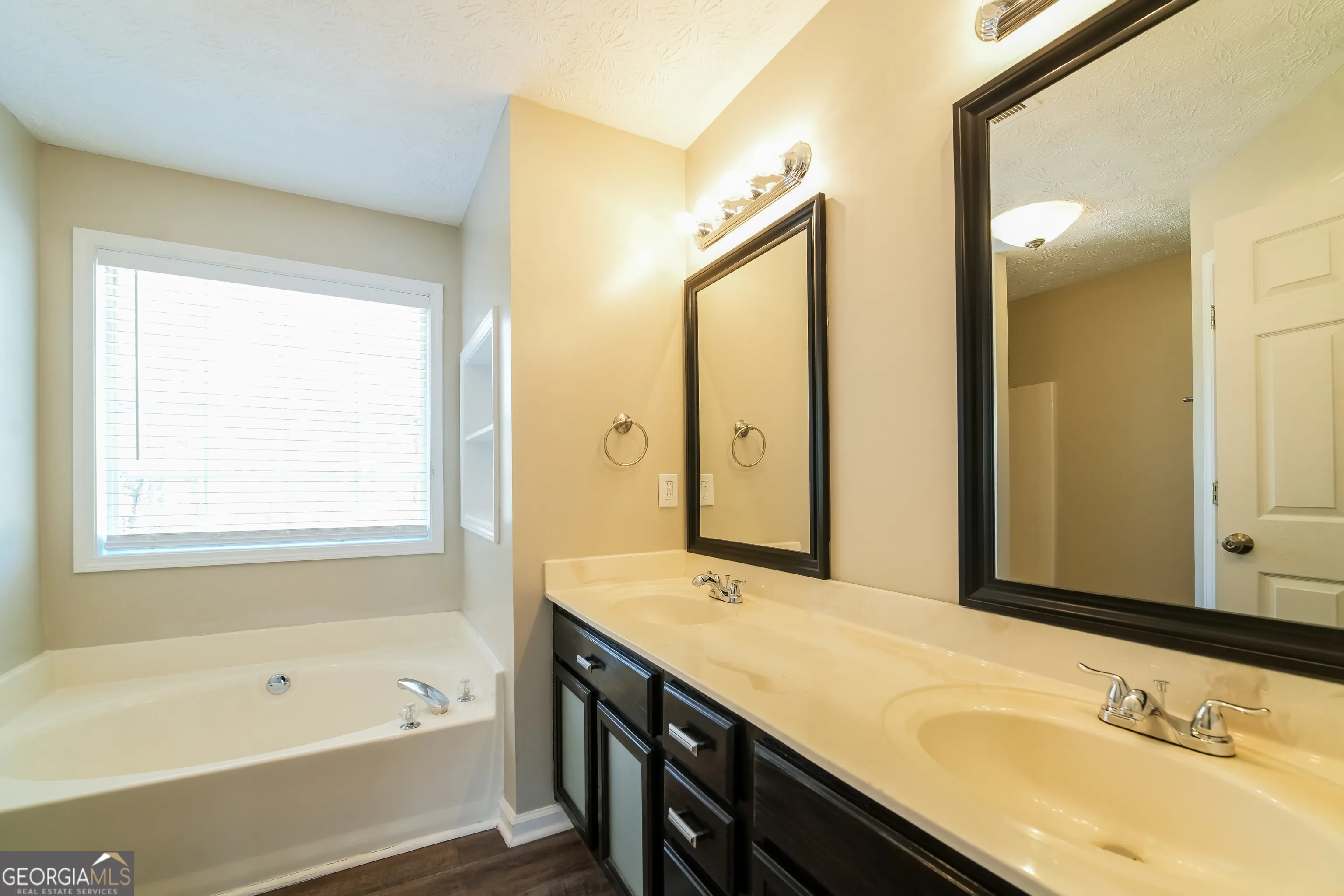 130 Summerfield Ct — photo 10 of 20