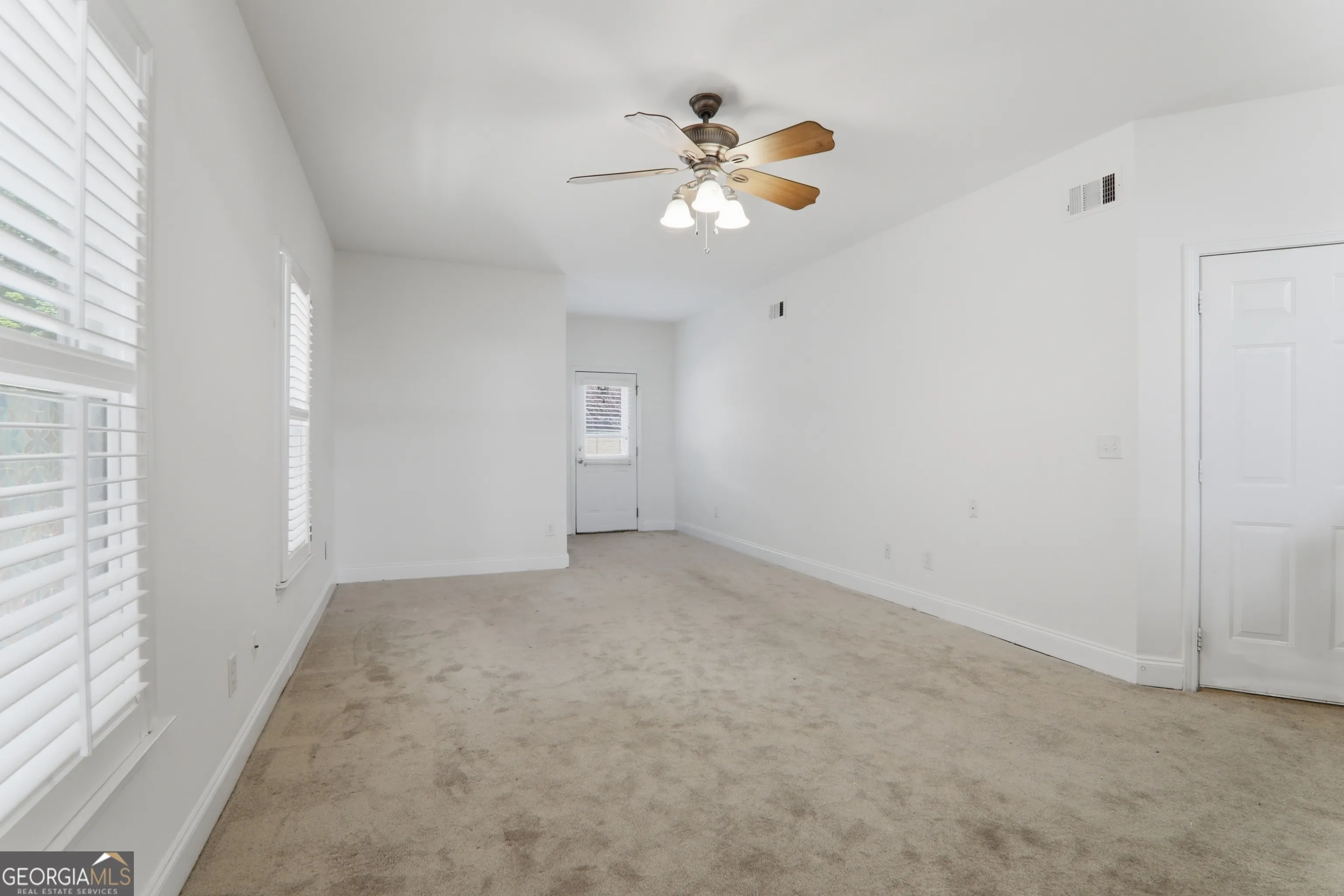 2320 Washington Dr — photo 30 of 46