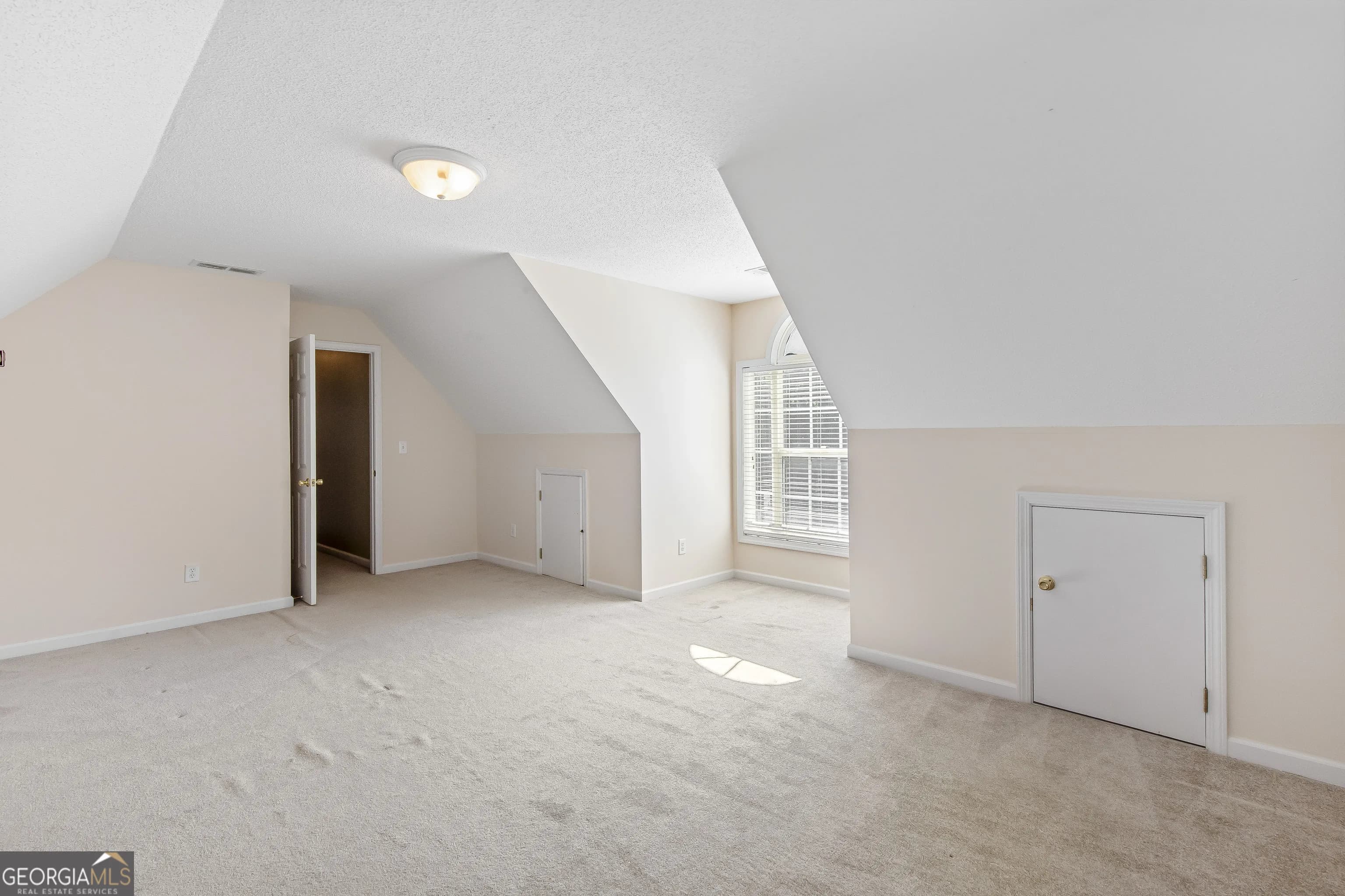 178 Hunters Mill Dr — photo 17 of 39