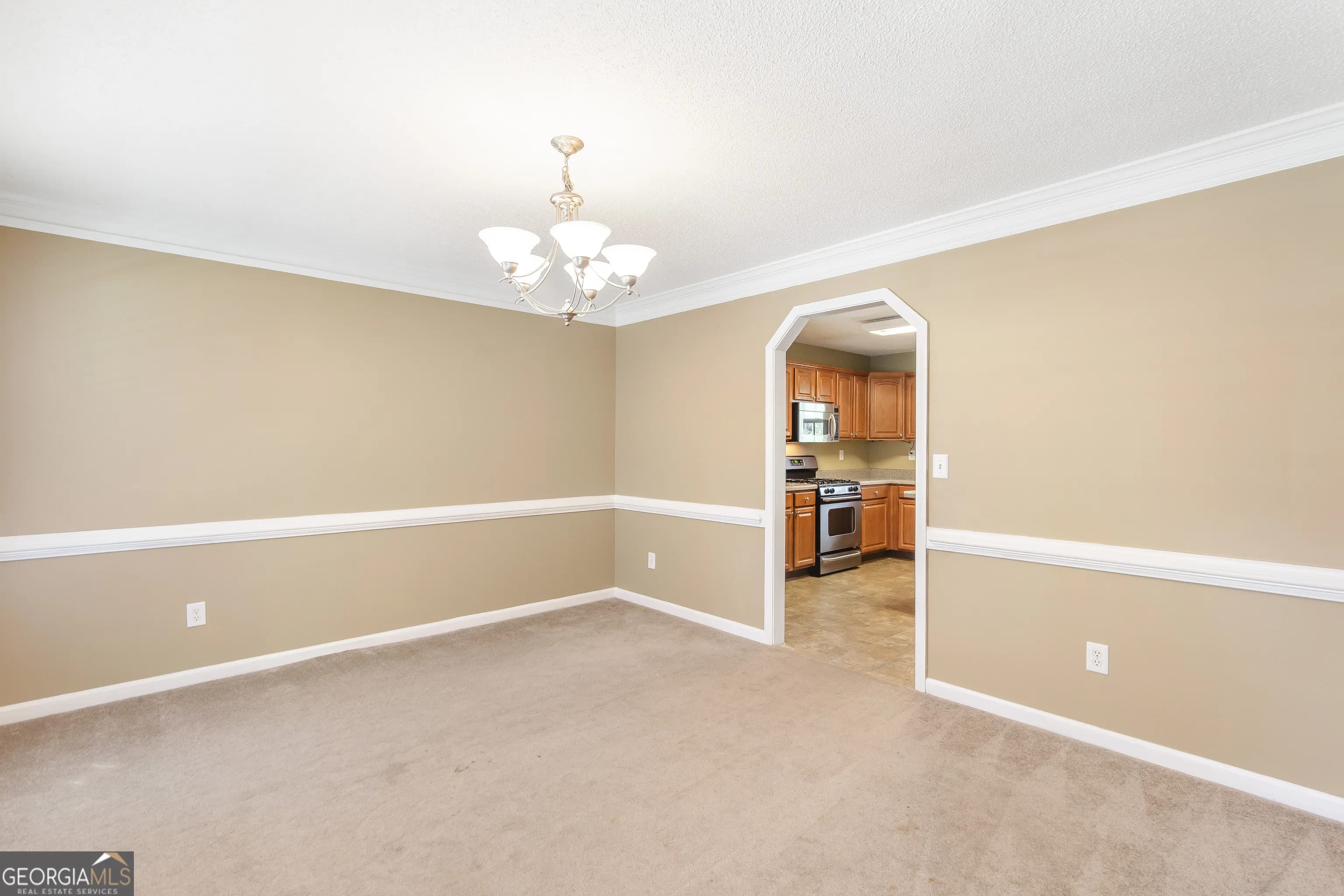 178 Hunters Mill Dr — photo 5 of 39