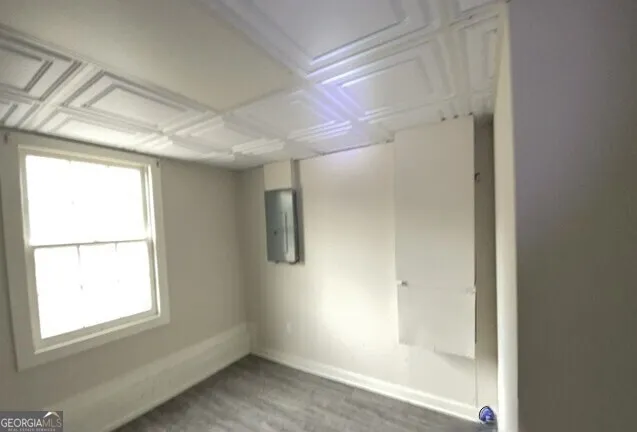 142 Tyler Ln — photo 10 of 12