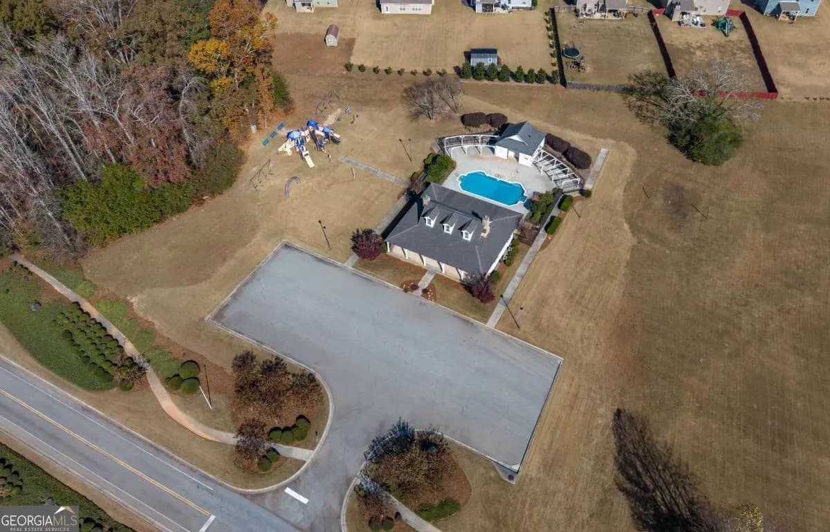 219 Candlewood Dr — photo 47 of 54
