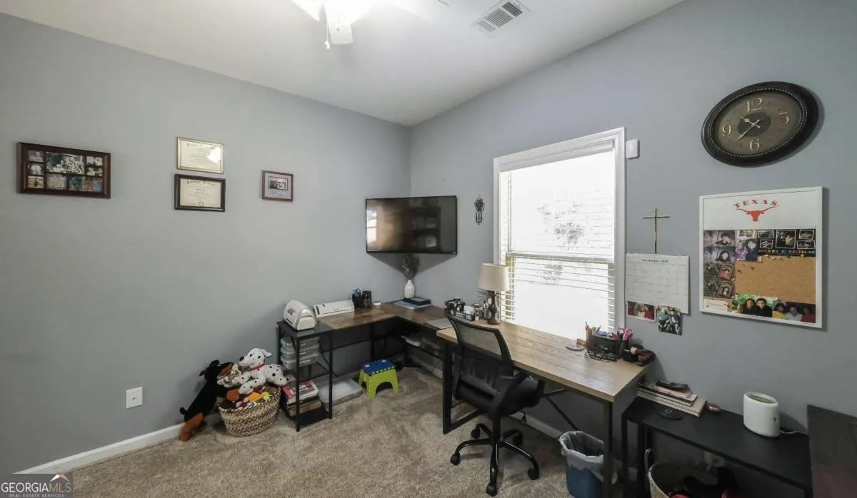 219 Candlewood Dr — photo 17 of 54