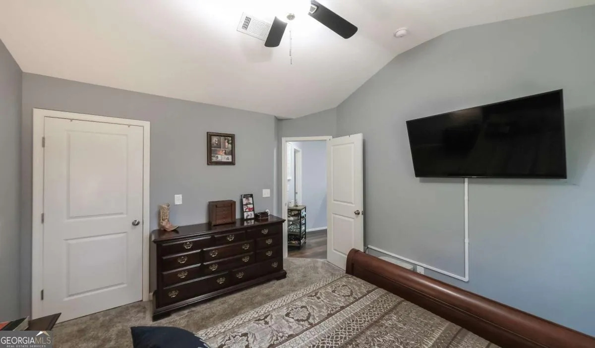219 Candlewood Dr — photo 33 of 54