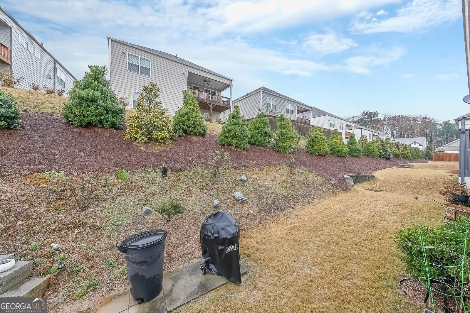 136 Four Seasons Blvd — photo 18 of 33